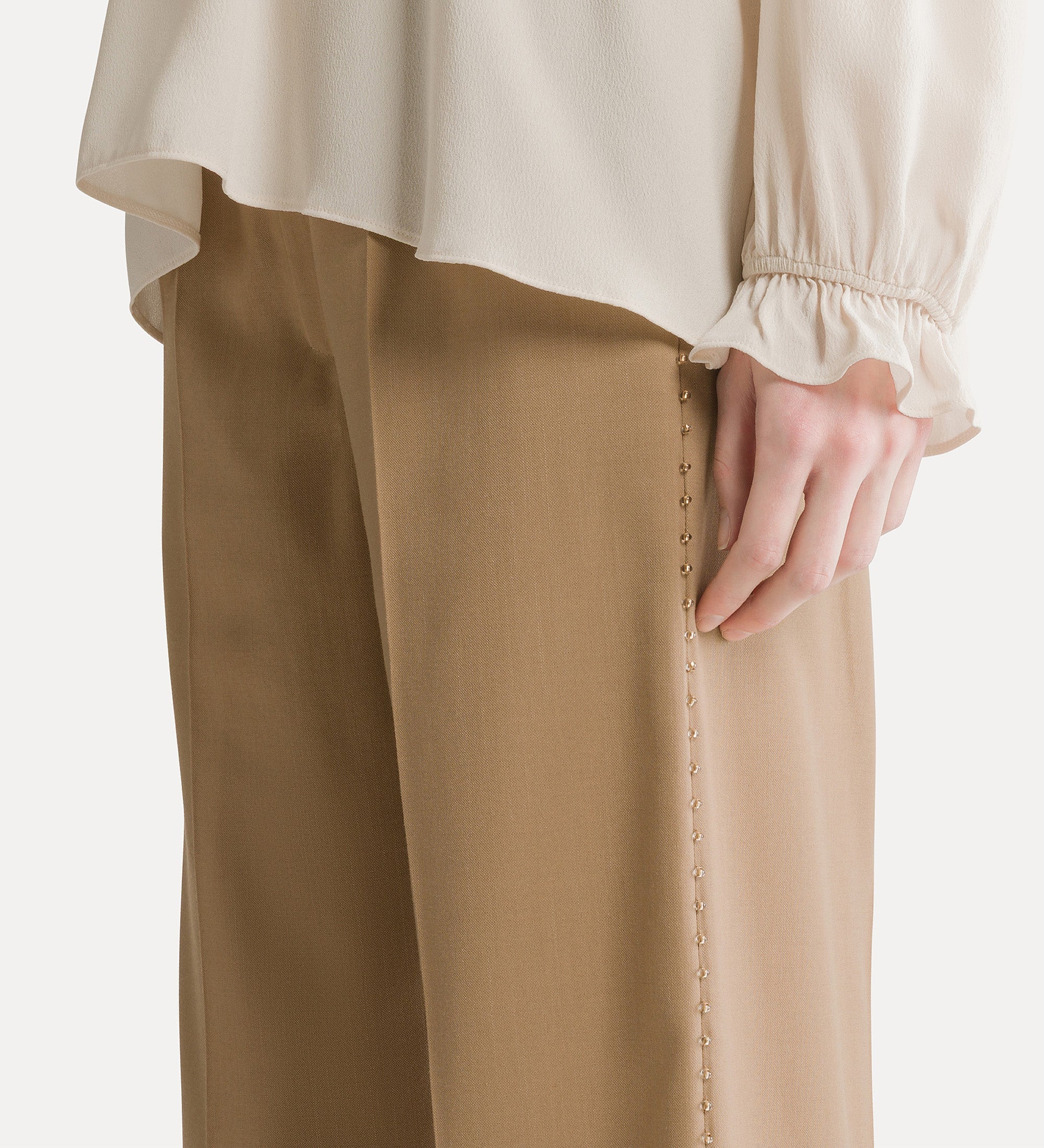 Forte pantaloni embroidered trousers in grain de poudre mandorla pantaloni ricamati