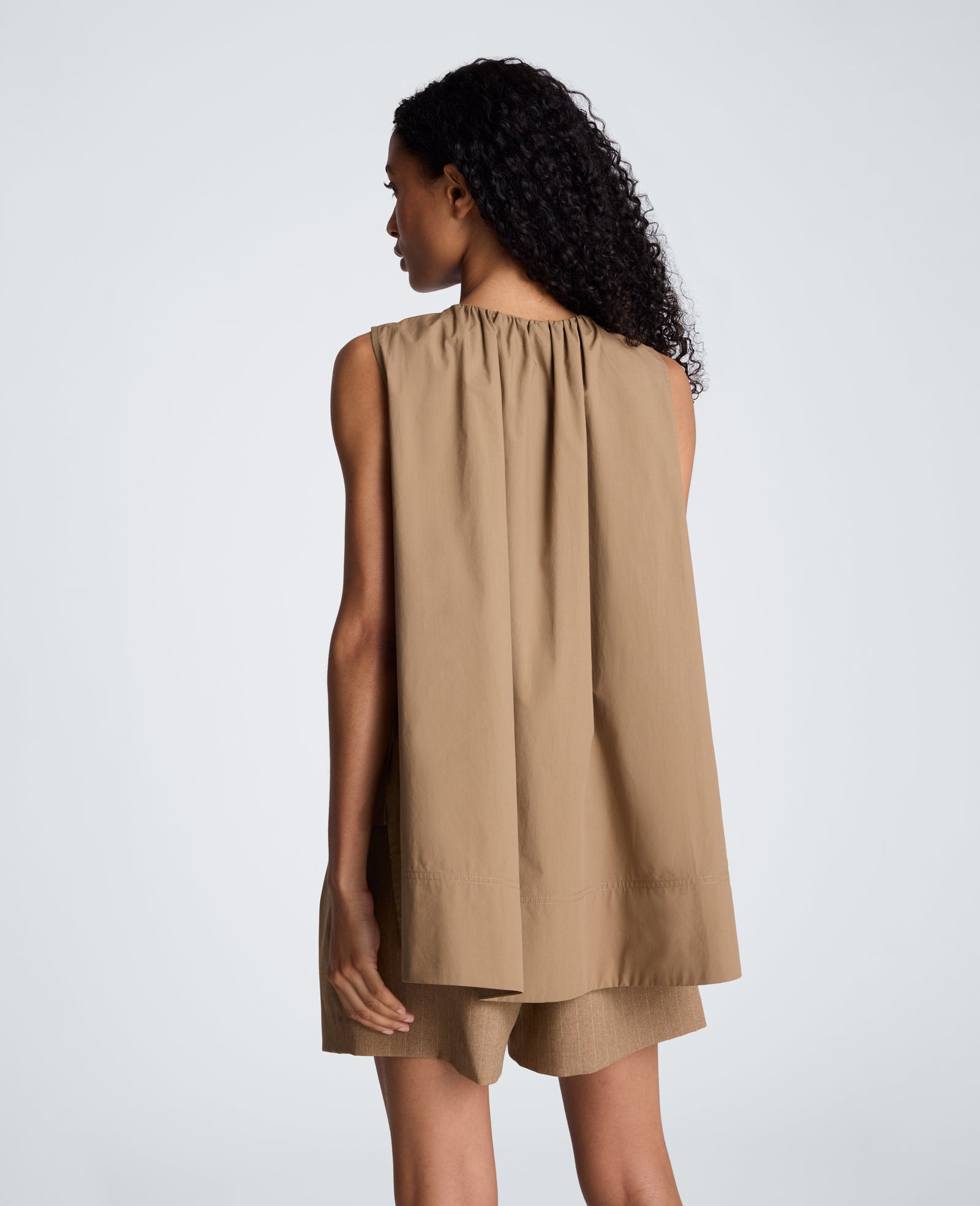 Kenneth Cole Reaction High-Low Tent Shirt camicia dark peanut in cotone elasticizzato