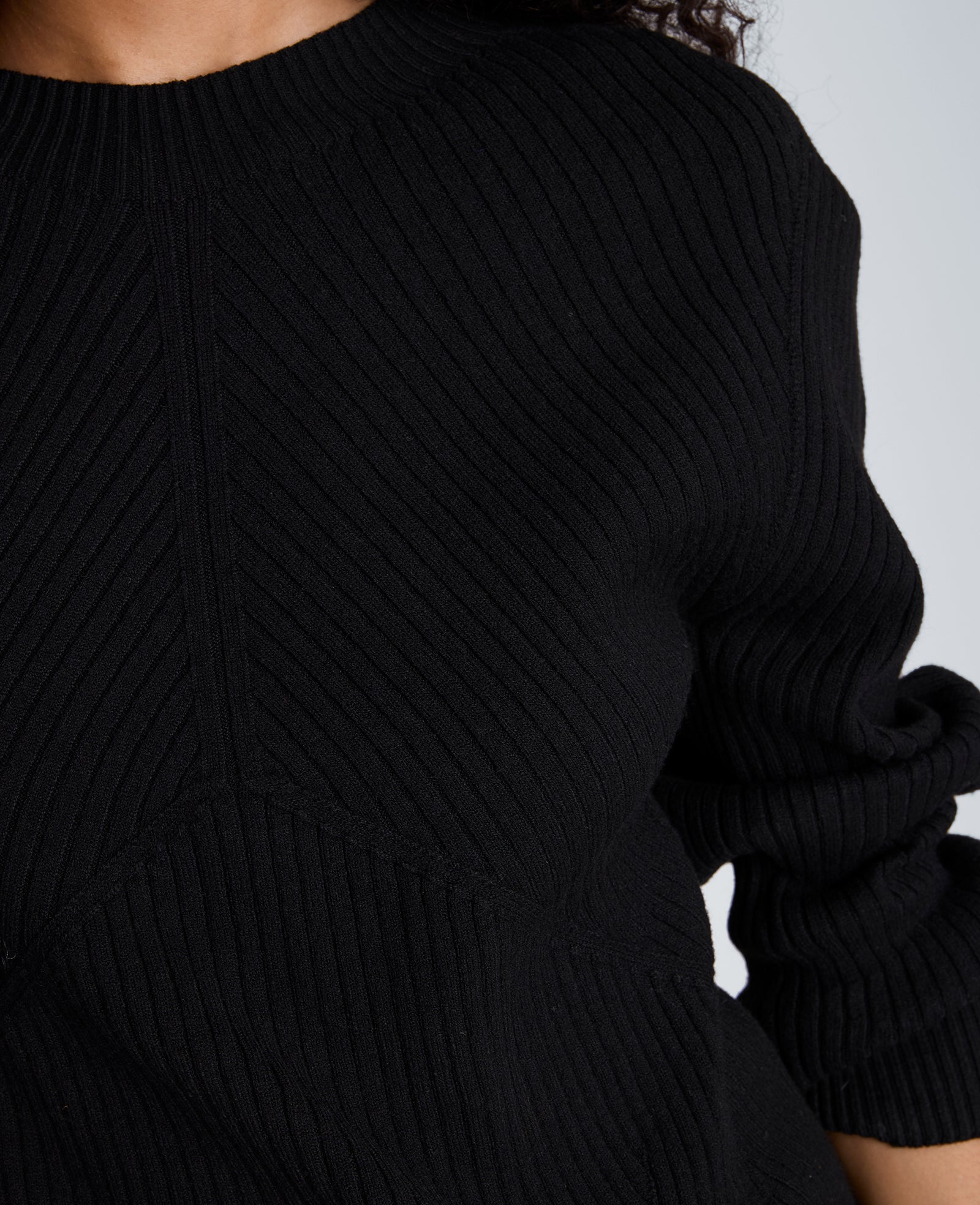 Kenneth Cole Reaction Clothing Mock Neck Seamless Traveling Ribbed Sweater maglia nera a coste