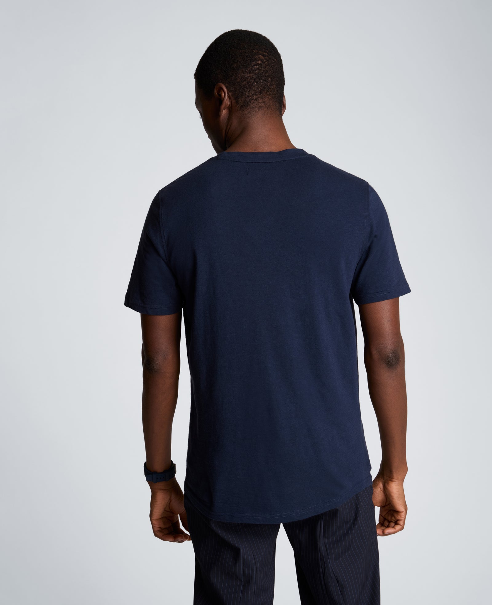Kenneth Cole Reaction Clothing Crew Neck Tee with Pocket maglietta blu navy con taschino