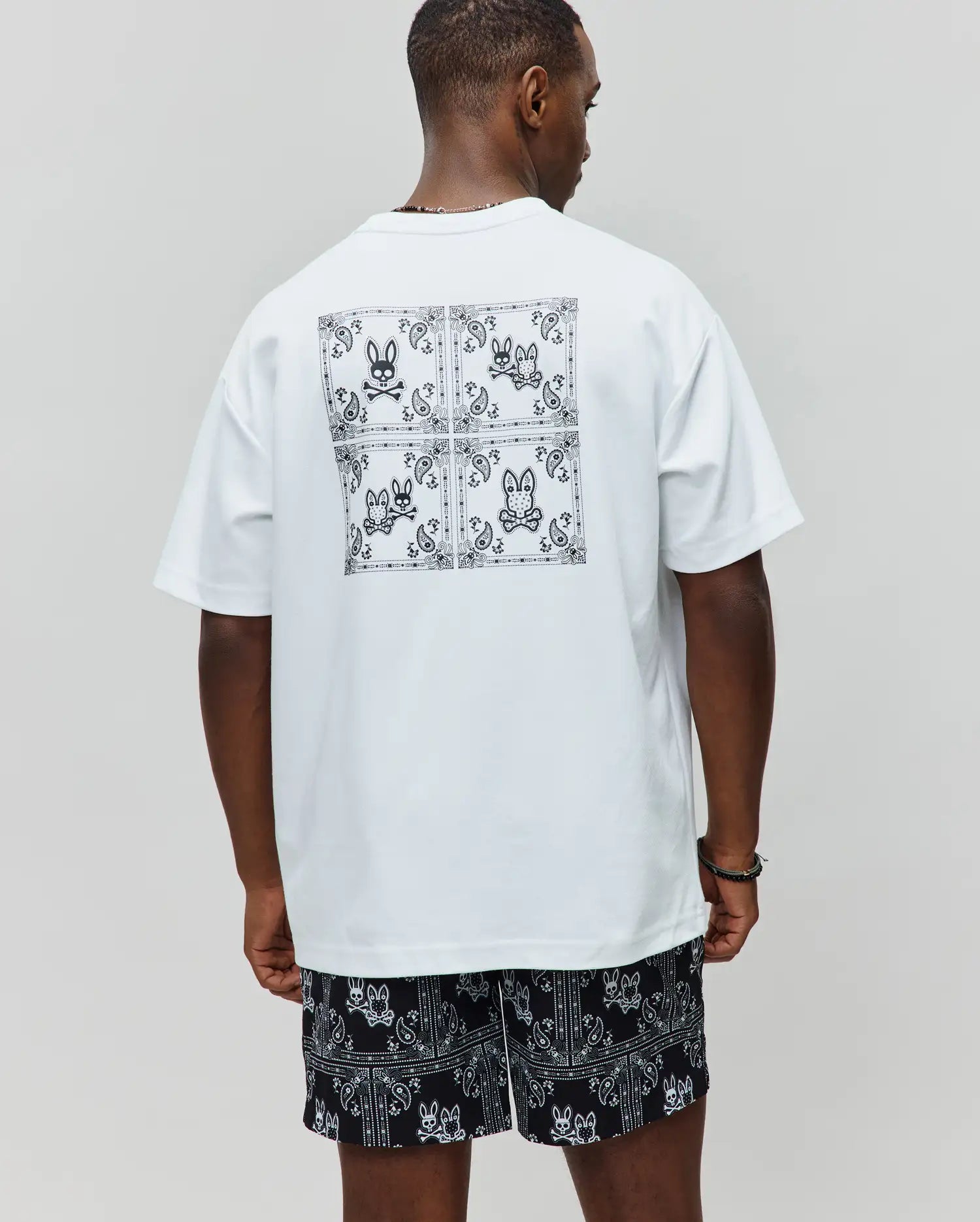 Psycho Bunny Men's Tees Men's Luke Back Graphic Tee MT0200233 t-shirt bianca