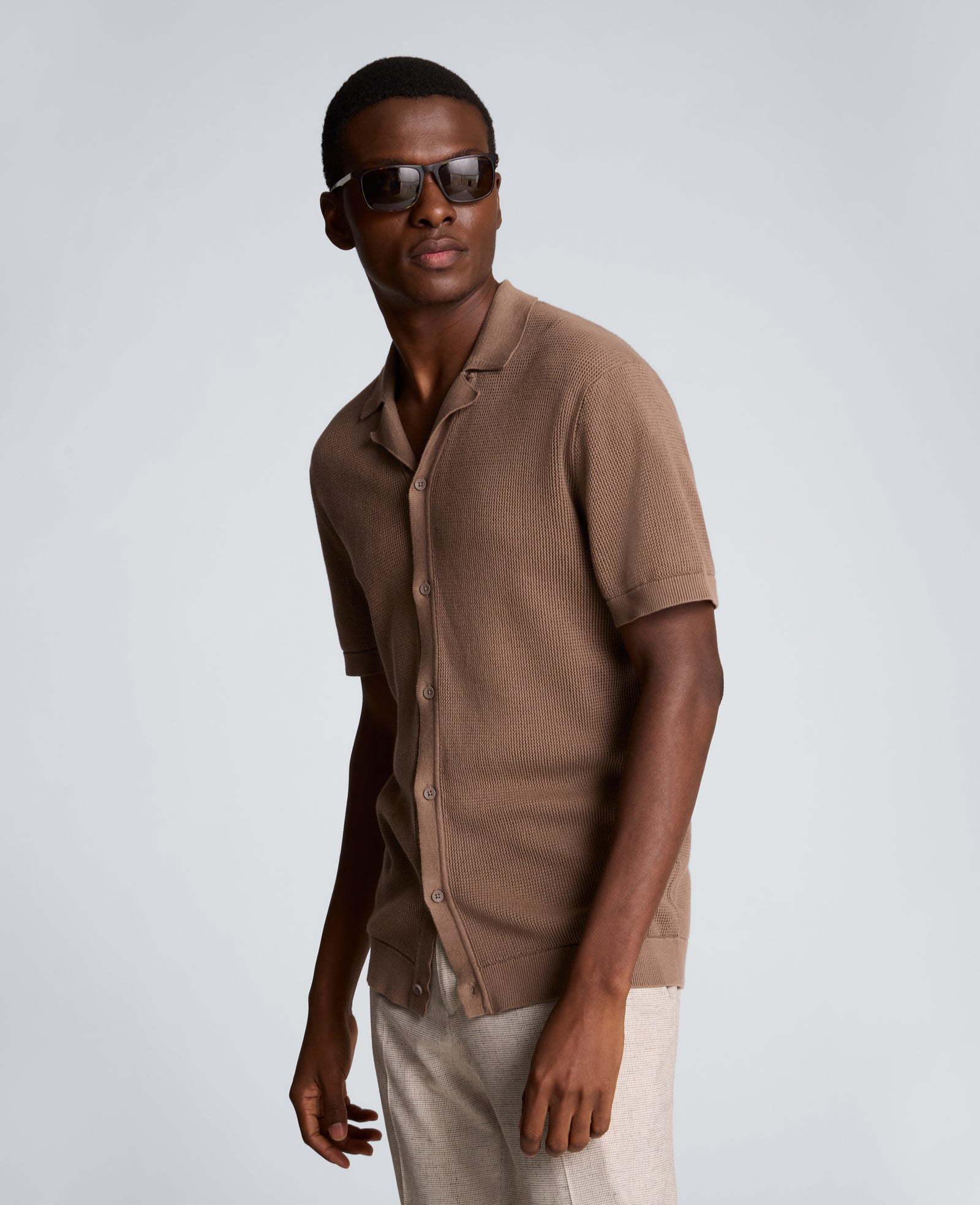 Kenneth Cole Reaction Clothing Knit Camp Shirt camicia beige scuro in cotone