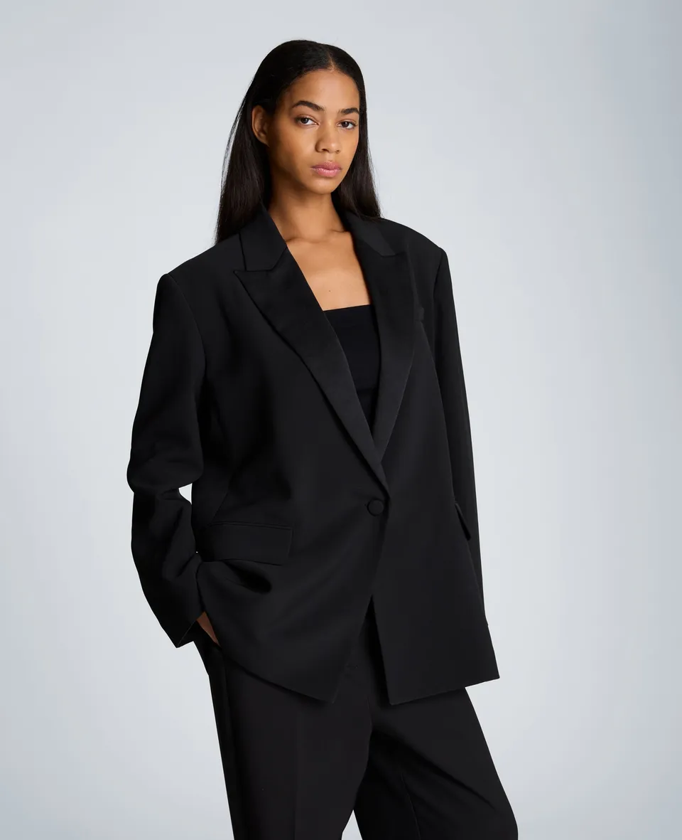 Kenneth Cole Reaction Clothing Boyfriend Jacket with Contrast Lapel giacca nera