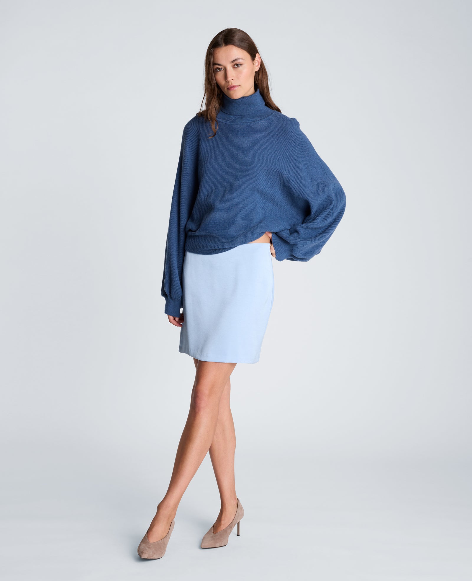 Kenneth Cole Reaction Clothing Horizontal Shaker Crop Turtleneck maglione blu cropped