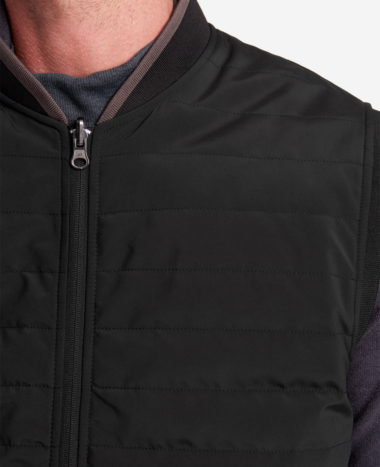 Kenneth Cole Reaction Reversible Water-Resistant Vest gilet marrone e nero imbottito