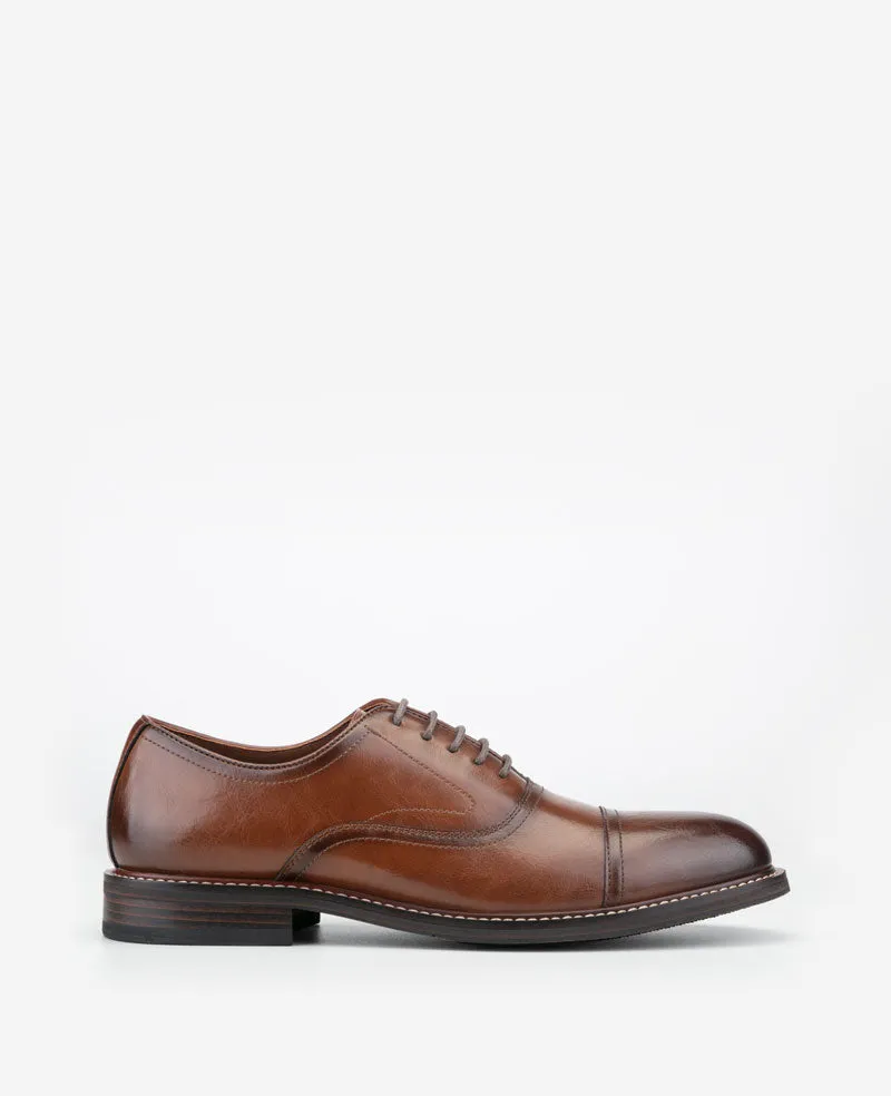 Kenneth Cole Reaction Shoes Lawstin Cap Toe Oxford scarpe tan supporto arco