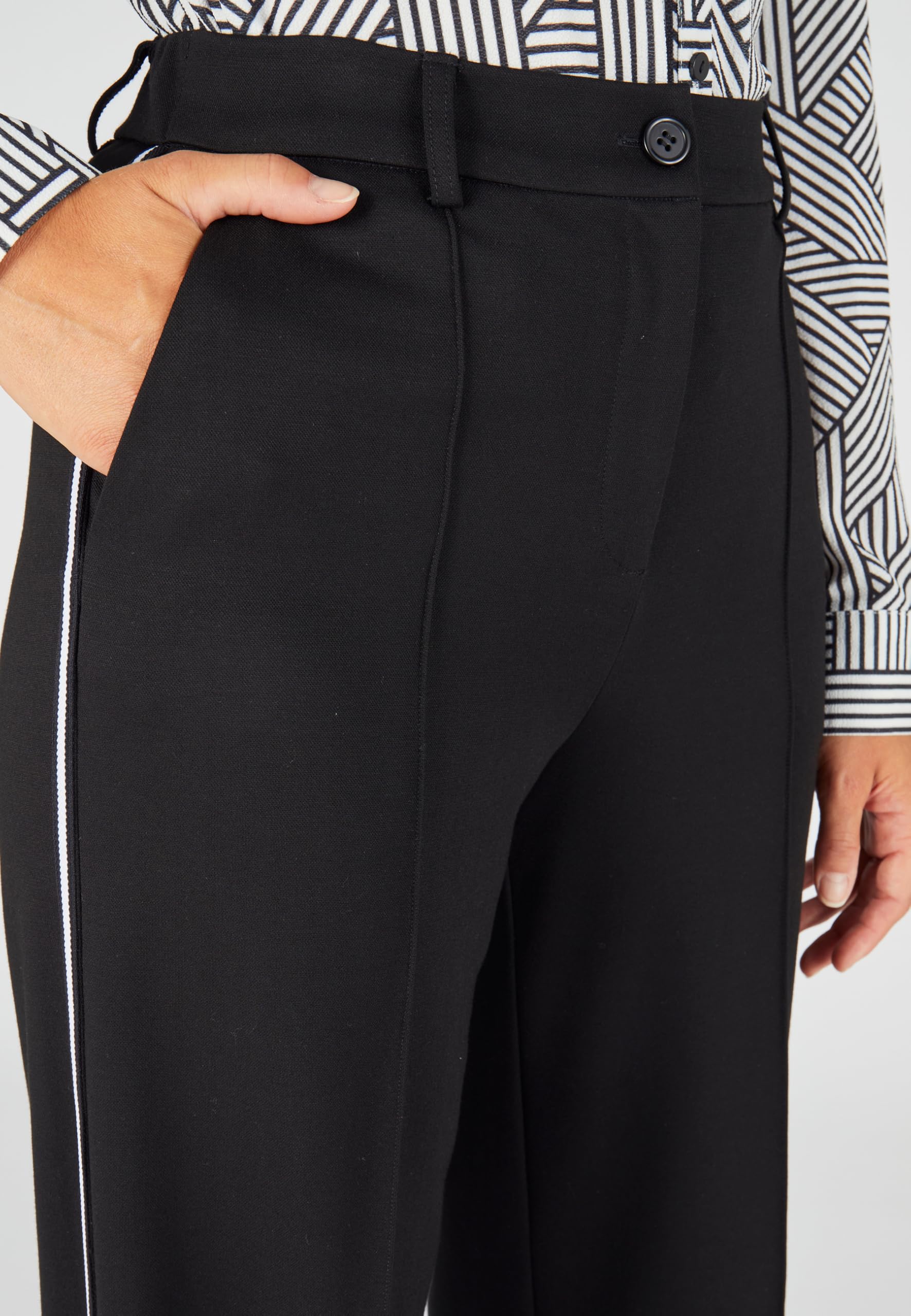 Damart Prêt-à-porter Pantaloni a maglia larga da donna