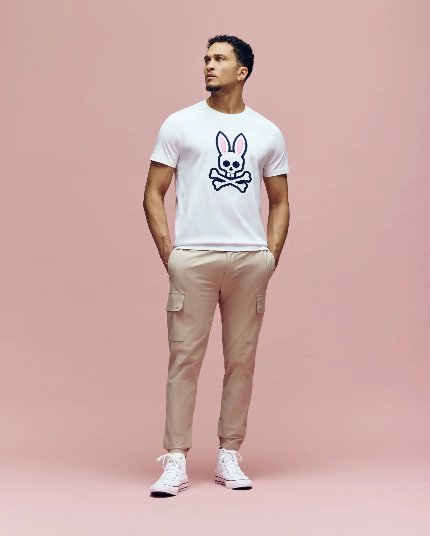 Psycho Bunny Men's Tees Archive Bunny Graphic Tee T-shirt bianca in cotone Pima