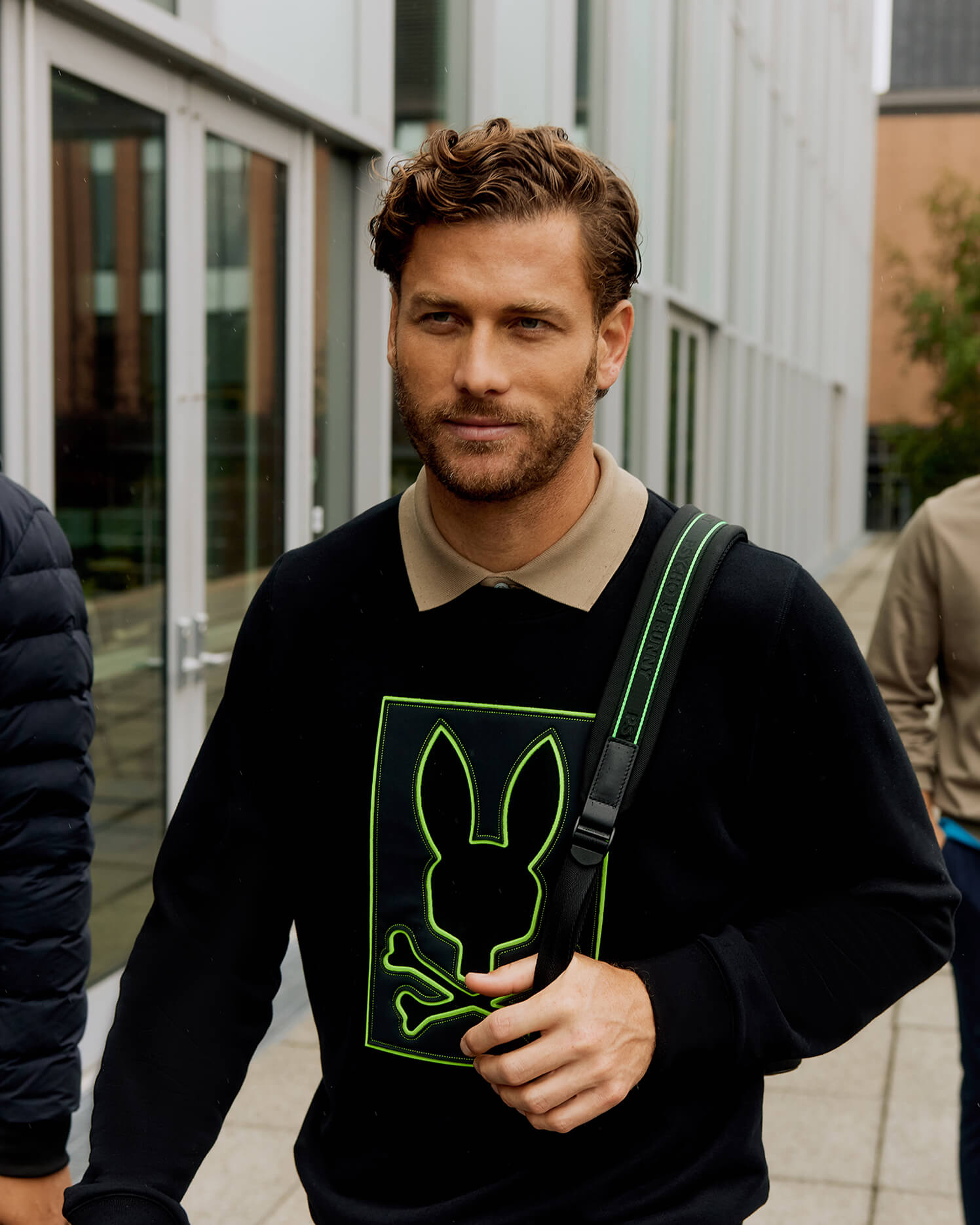 Psycho Bunny Men's Sweatshirts & Hoodies MENS LOS ANGELES FLEECE SWEATSHIRT B6S805Z1FT felpa nera