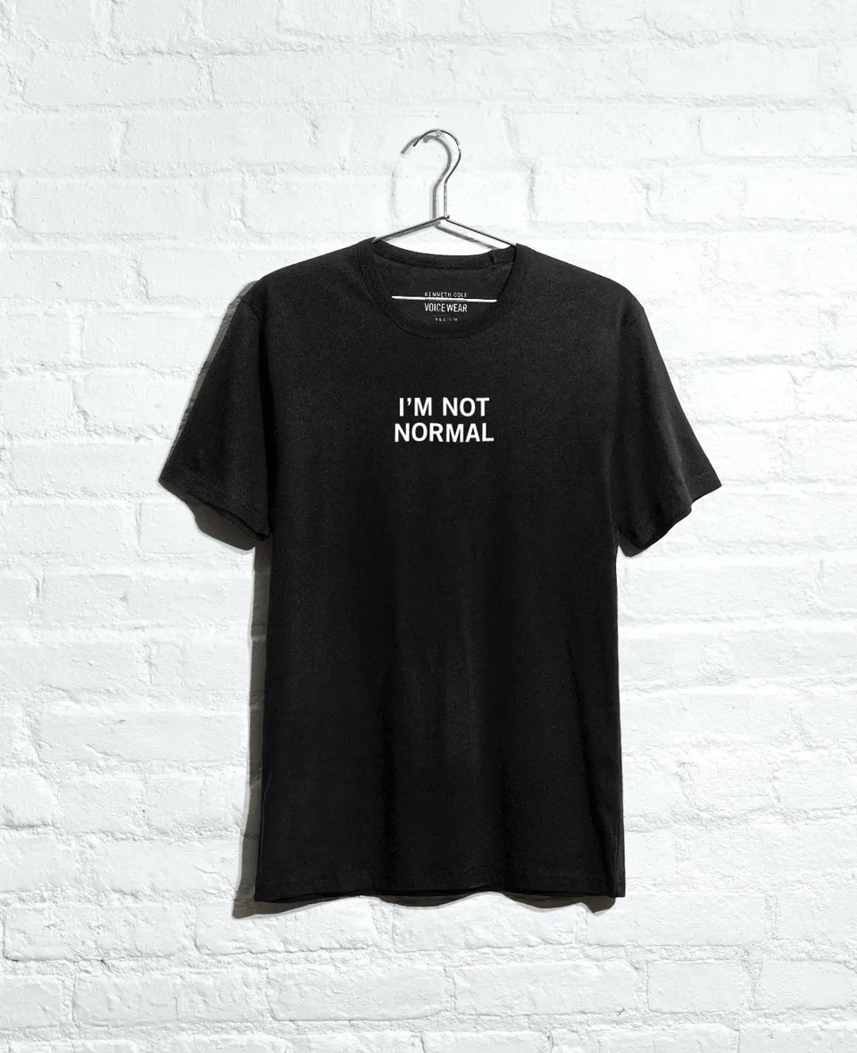 Kenneth Cole Reaction Clothing Site Exclusive! I'm Not Normal T-Shirt maglietta nera XXL