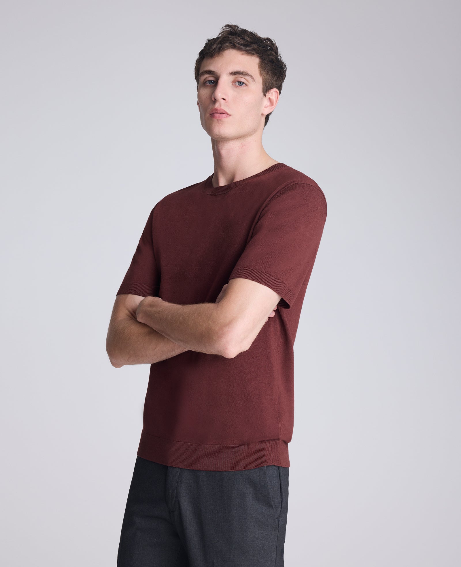 Kenneth Cole Reaction Clothing Sweater Tee maglia bordeaux maniche corte leggera