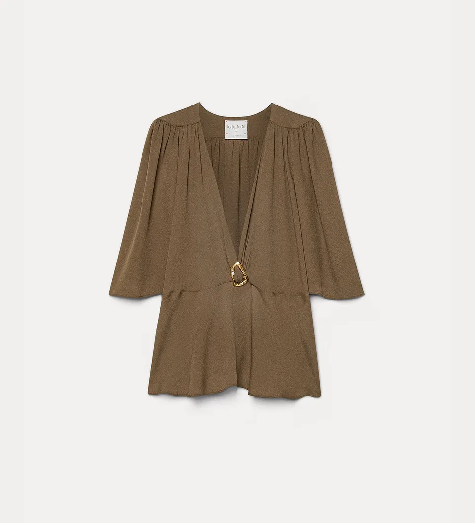 Forte top blouse with sculptural buckle in silk-blend marocaine blusa oud