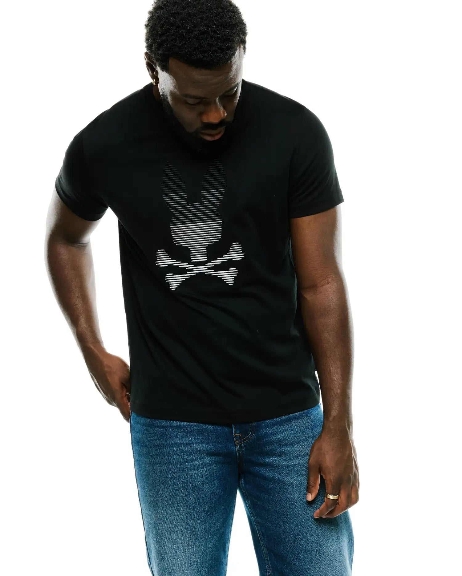 Psycho Bunny Men's Tees MEN'S SLADE BUNNY GRAPHIC TEE MT0200452 T-shirt nera in cotone Pima