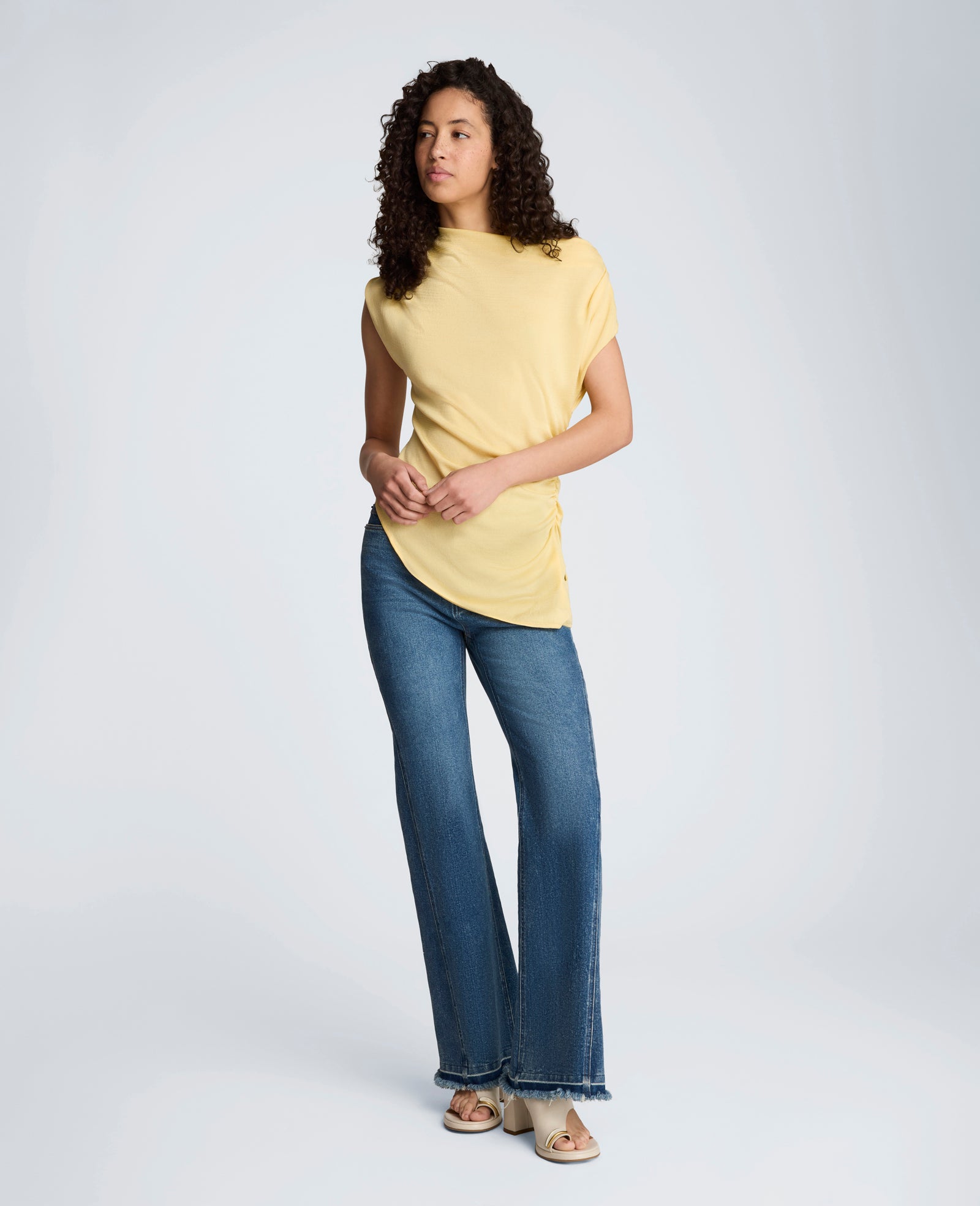 Kenneth Cole Reaction Clothing Asymmetrical Drape Neck Top top donna giallo pastello monospalla