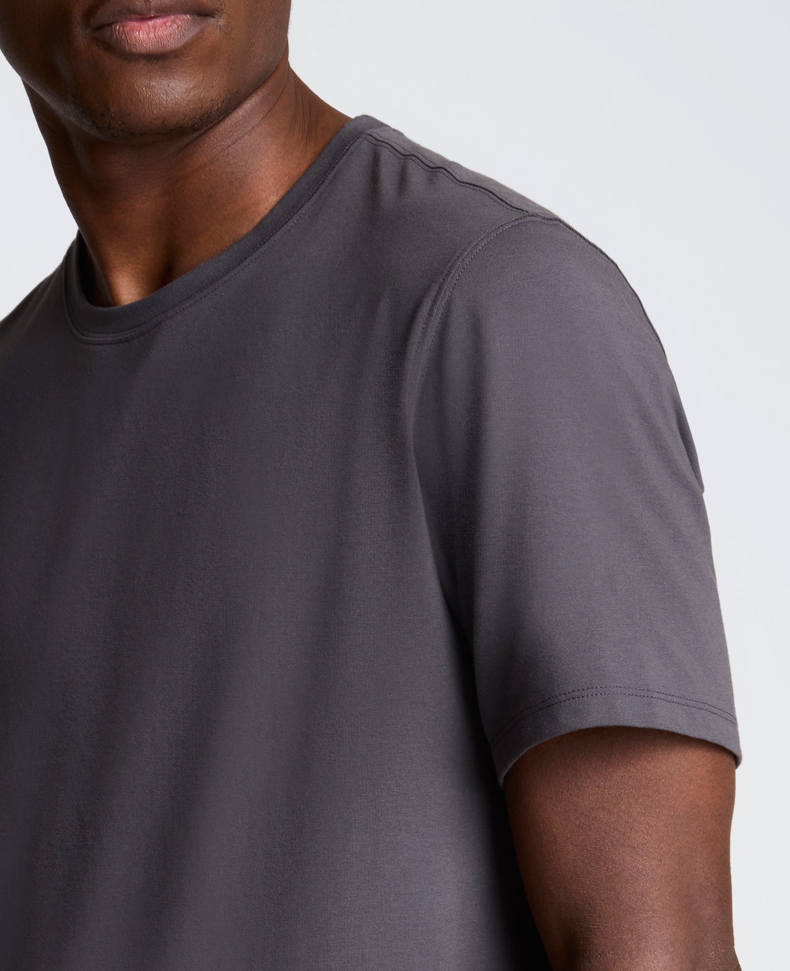 Kenneth Cole Reaction Clothing Performance Crew Neck T-Shirt maglietta antracite S cotone elasticizzato