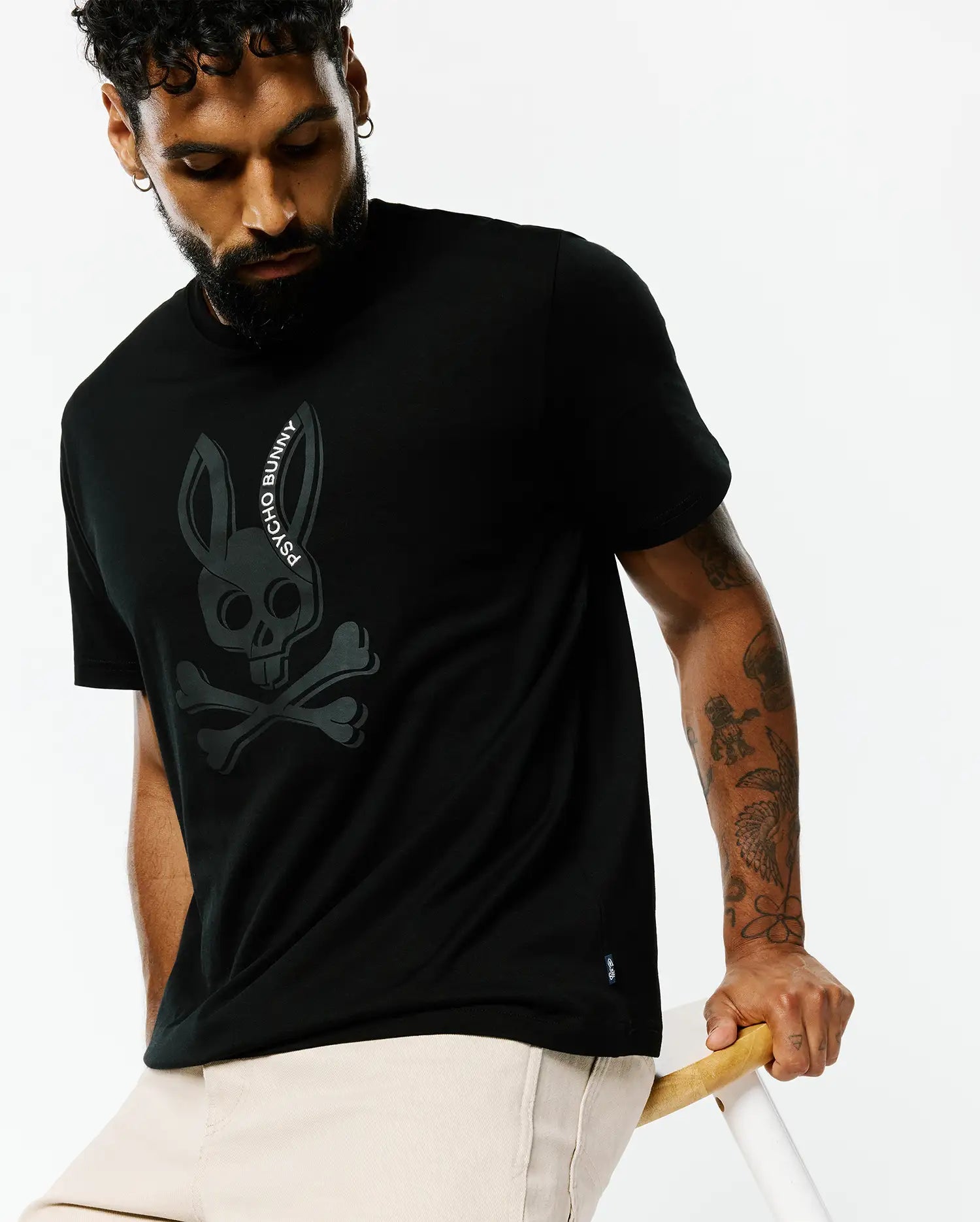 Psycho Bunny Men's Tees Serge Graphic Tee t-shirt 002 Black 2 in cotone Pima