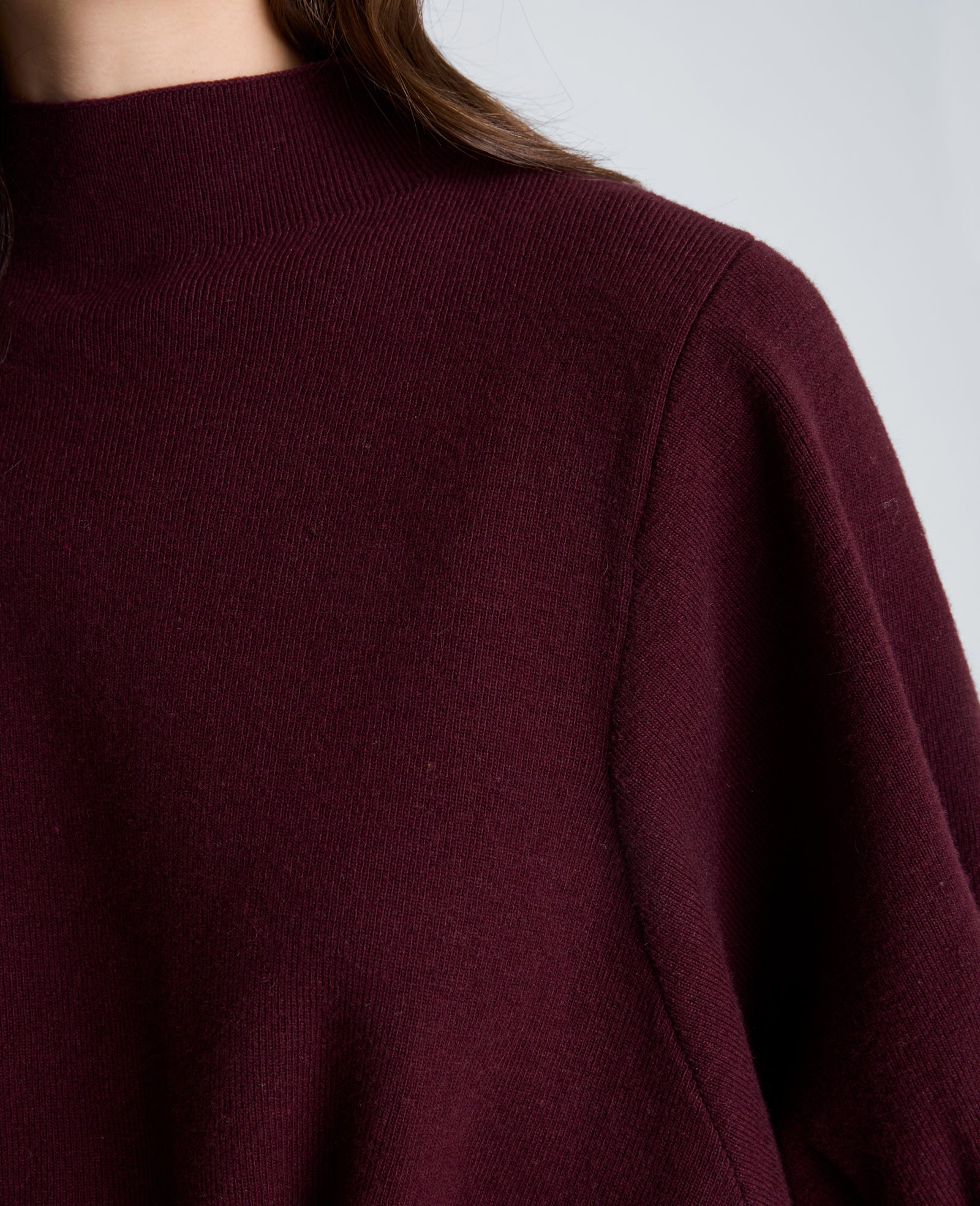 Kenneth Cole Reaction Clothing Short Sleeve Tunnel Belt Mock Neck Sweater maglia bordeaux