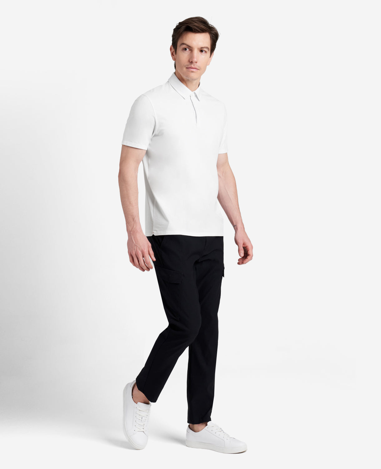 Kenneth Cole Reaction Clothing Performance Button Polo polo bianca in cotone elasticizzato