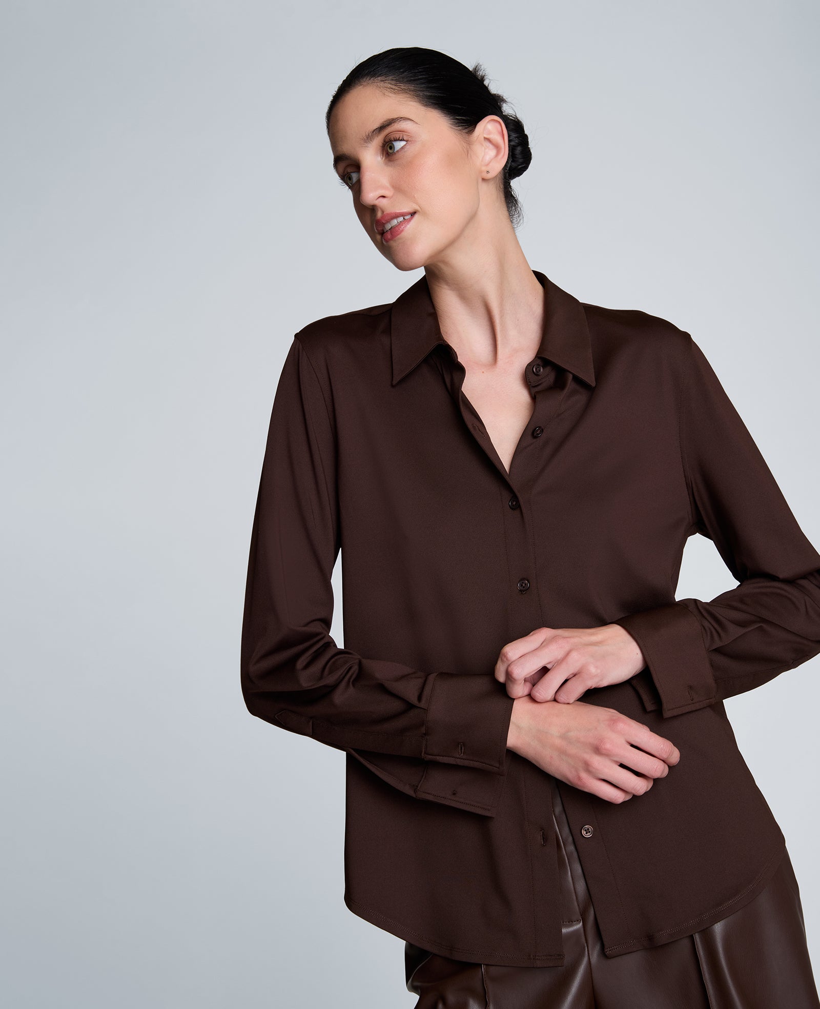 Kenneth Cole Reaction Clothing Front Button Shirt camicia marrone in Metro Knit