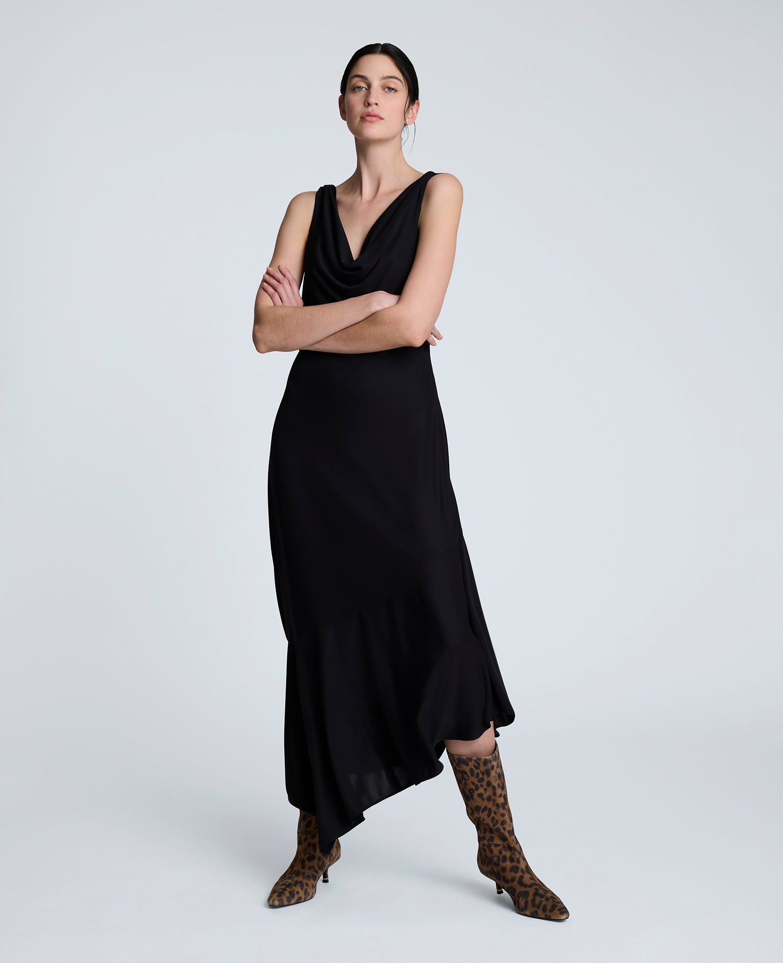 Kenneth Cole Reaction Clothing Asymmetrical Hem Cowl Neck Dress abito nero lungo