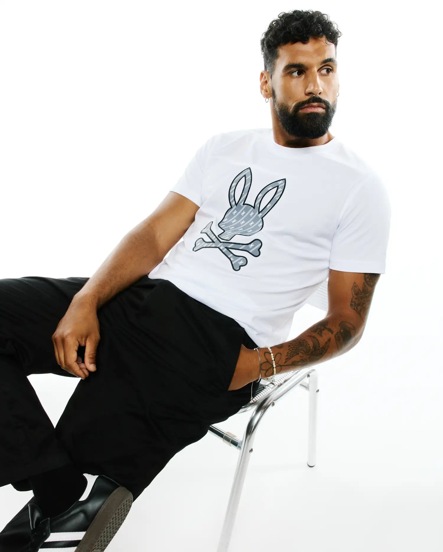 Psycho Bunny Men's Tees Jaden Appliqué Graphic Tee MT0200361 t-shirt bianca