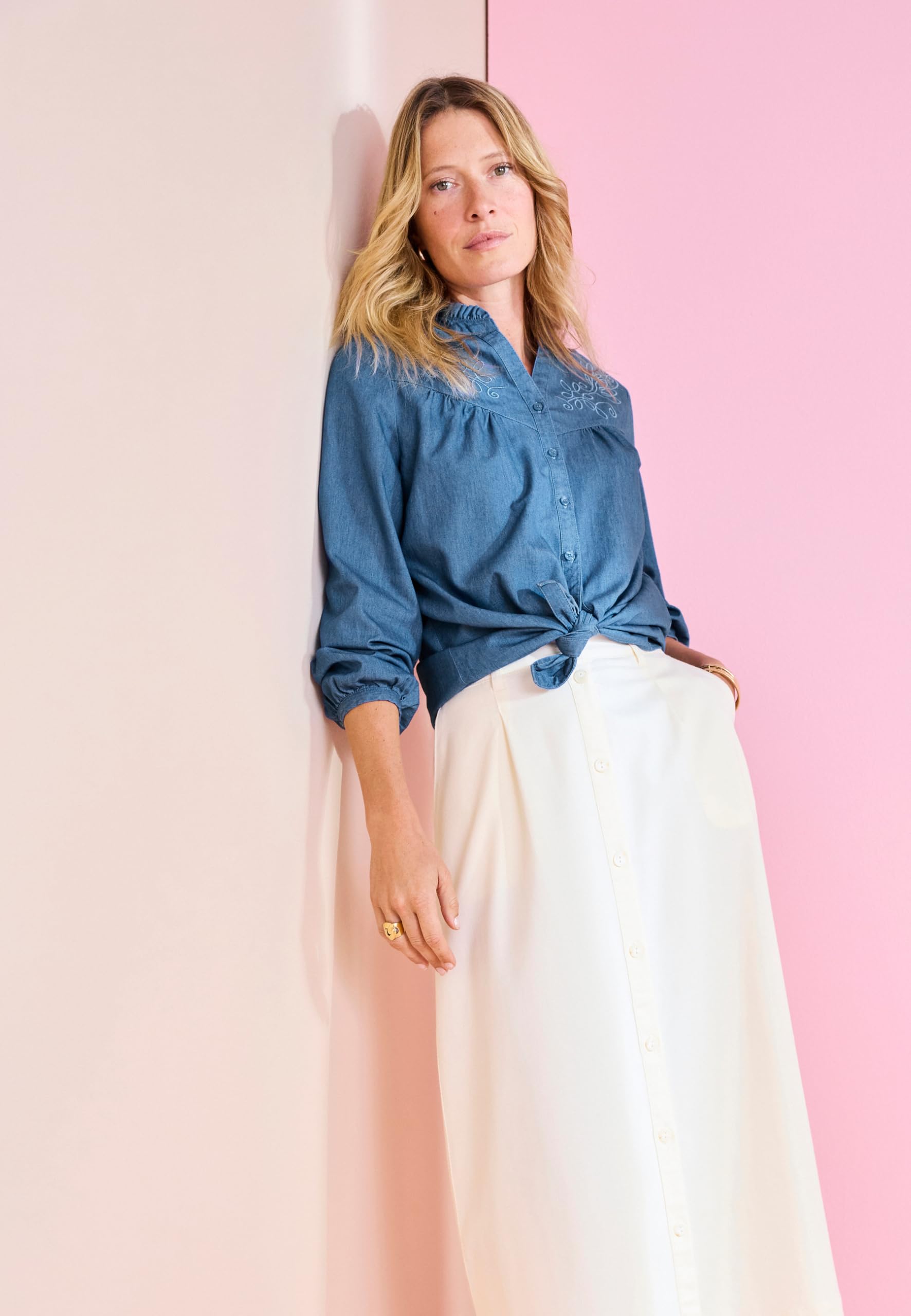 Damart Prêt-à-porter Camicetta in Denim Ricamato Blu Denim Medio 58