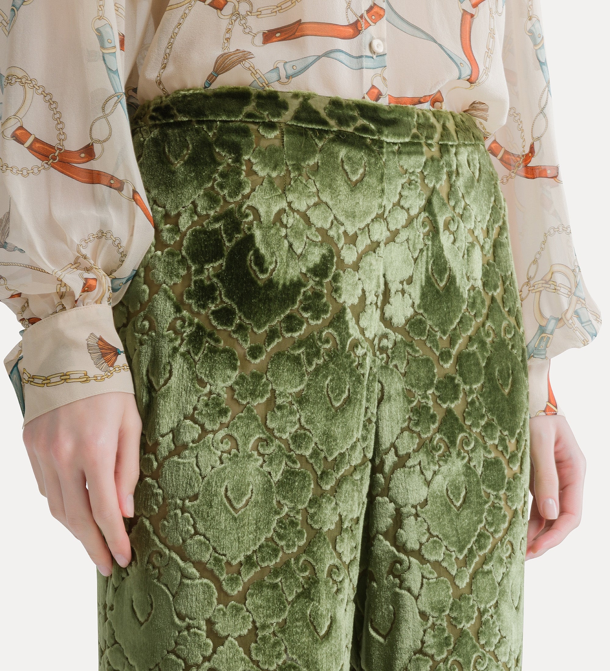 Forte pantaloni pantaloni svasati in velluto floreale verde