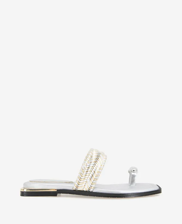 Kenneth Cole Reaction Shoes Andarna Metallic Woven Toe Ring Sandal sandali argento oro