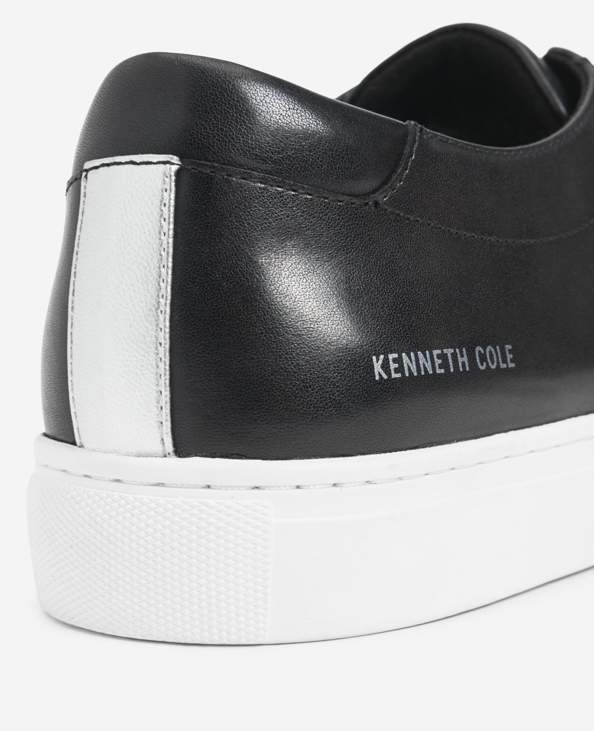 Kenneth Cole Reaction Kam sneaker nera in pelle