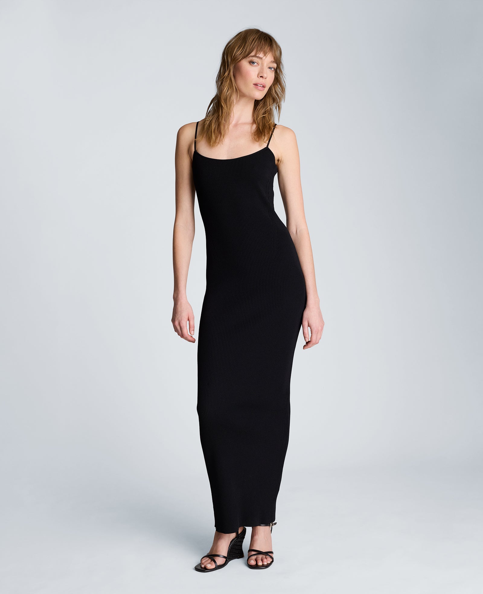 Kenneth Cole Reaction Clothing Ribbed Cami Sweater Dress abito nero lungo