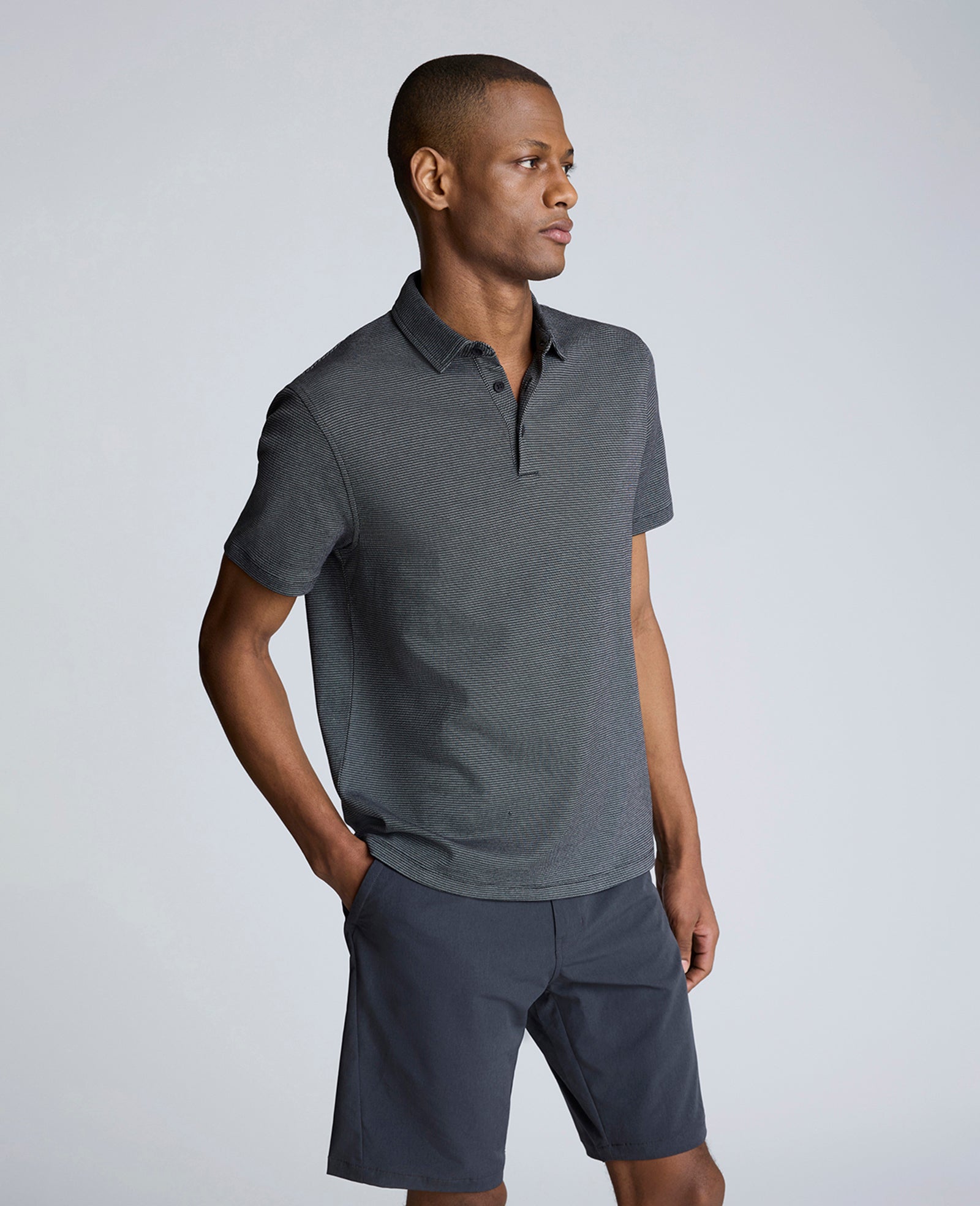 Kenneth Cole Reaction Clothing Knit Two-Toned Button polo nera in maglia, taglia S-XXL