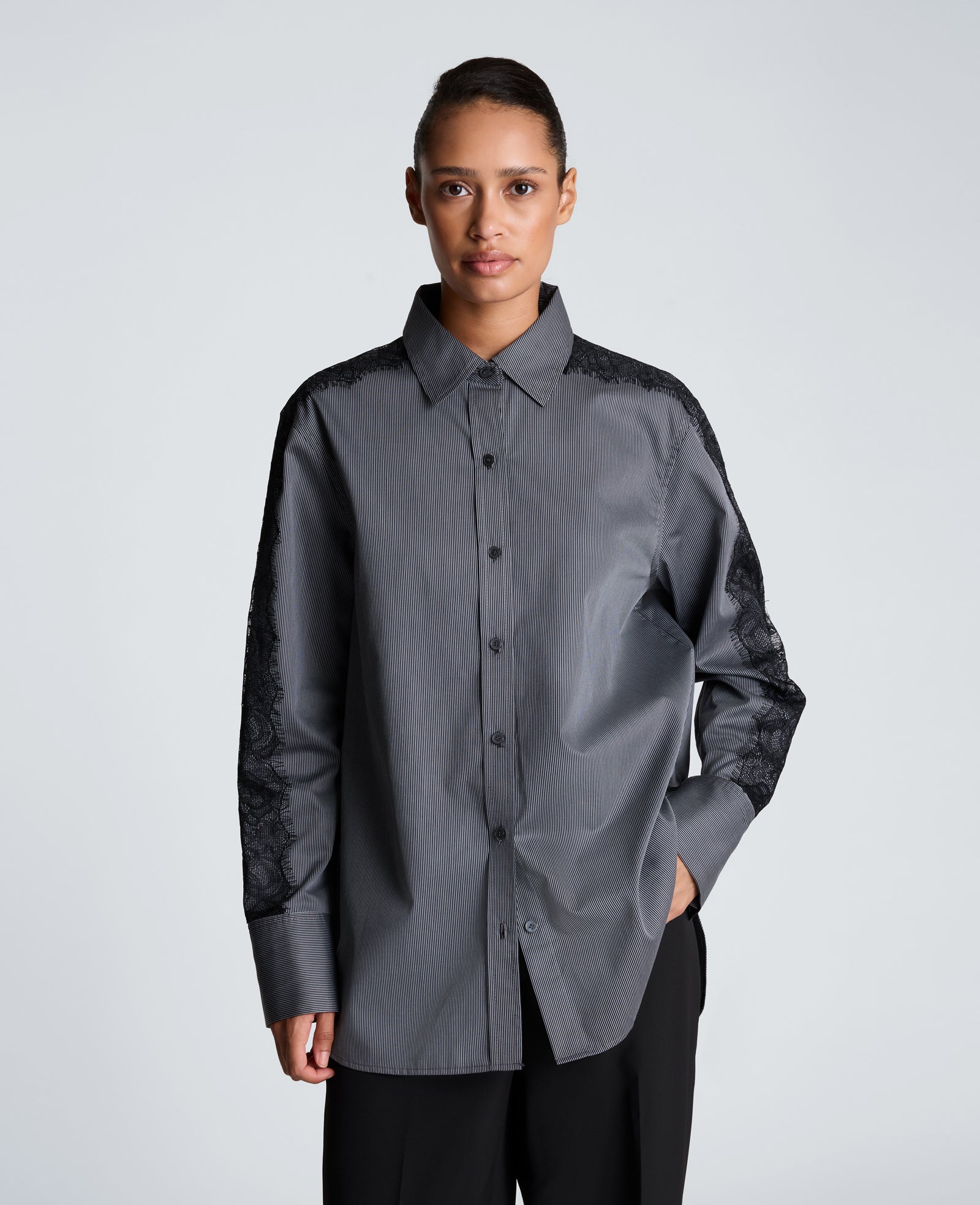 Kenneth Cole Reaction Clothing Button Front Boyfriend Shirt with Lace Trim camicia nera