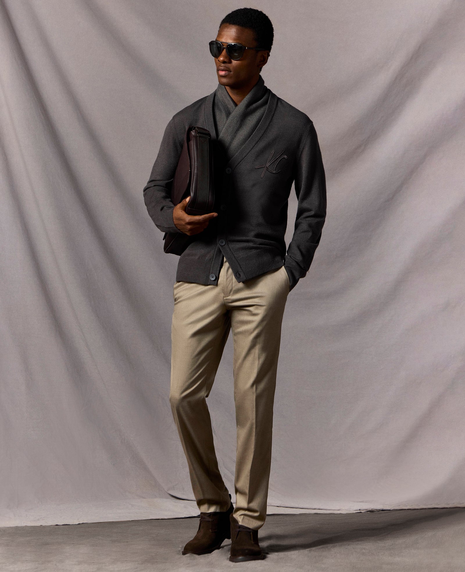 Kenneth Cole Reaction Clothing Slim-Fit Stretch Twill Dress Pant pantaloni oatmeal