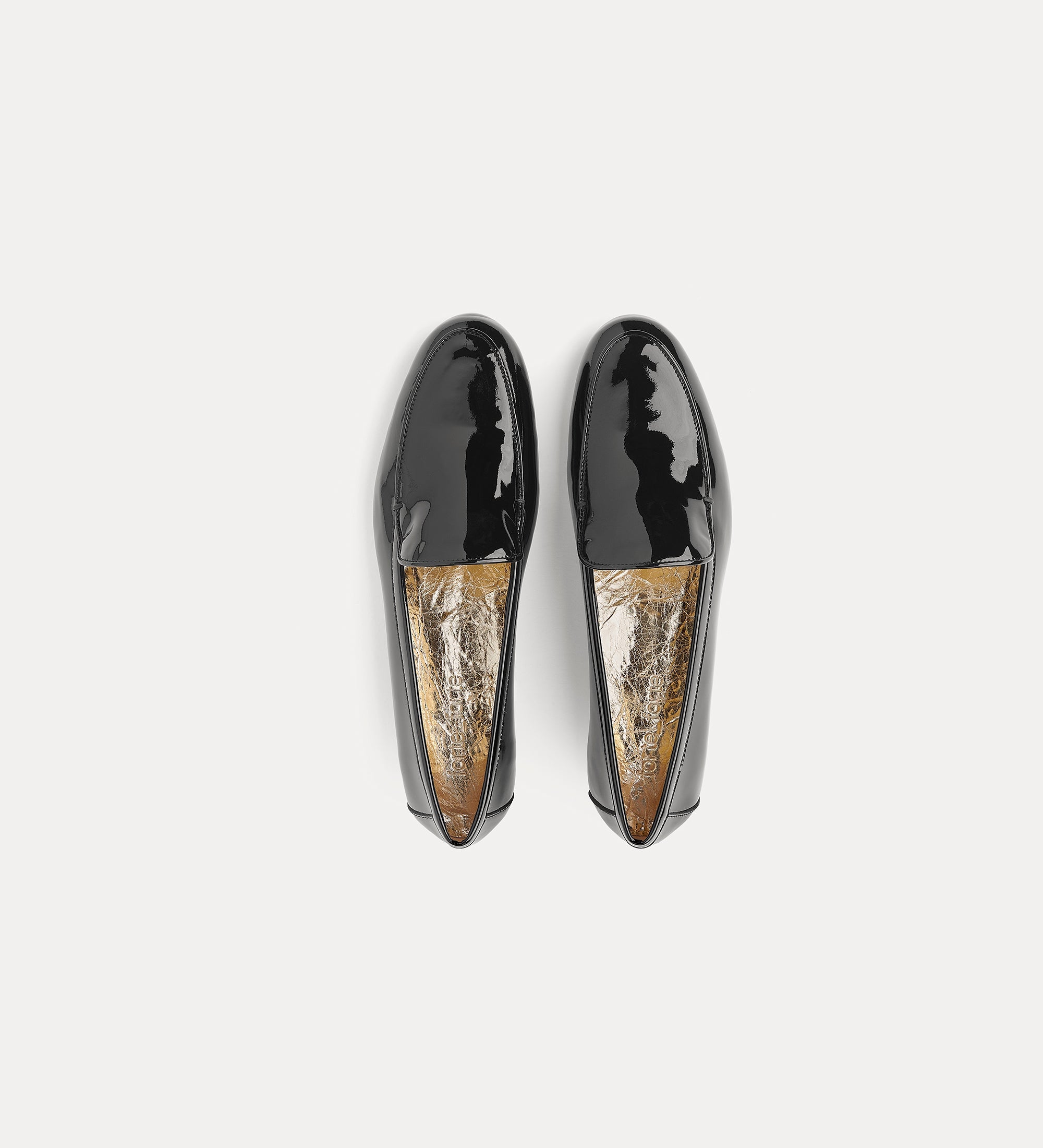 Forte scarpe mocassini neri in pelle verniciata