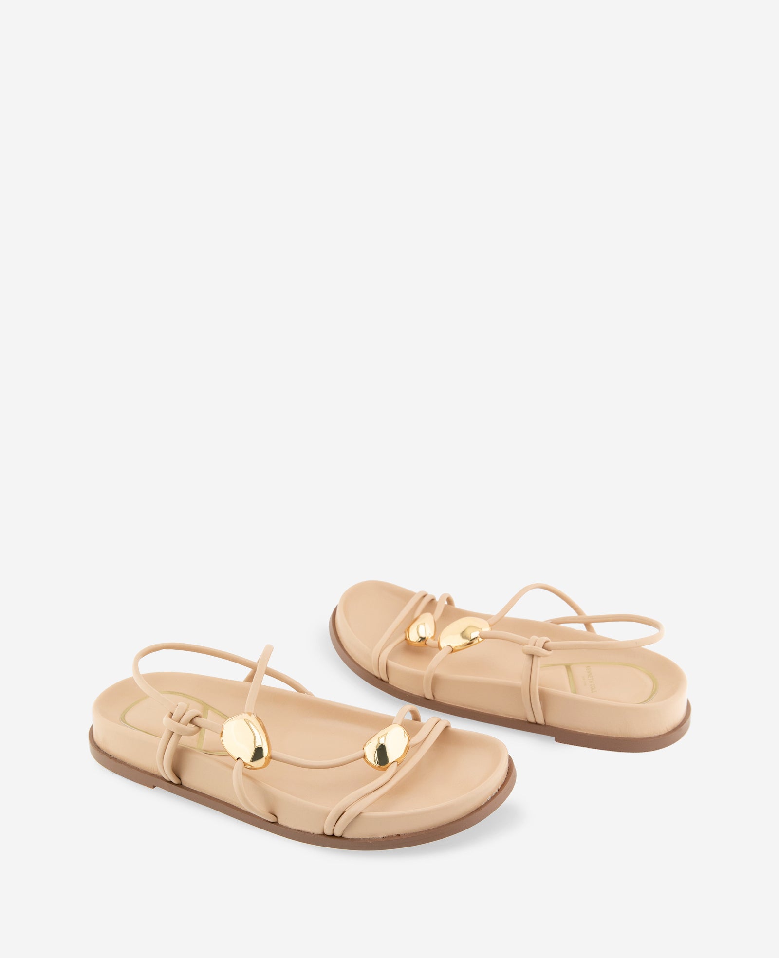Kenneth Cole Reaction Shoes Vera Strappy Leather Embellished Sandal sandali beige