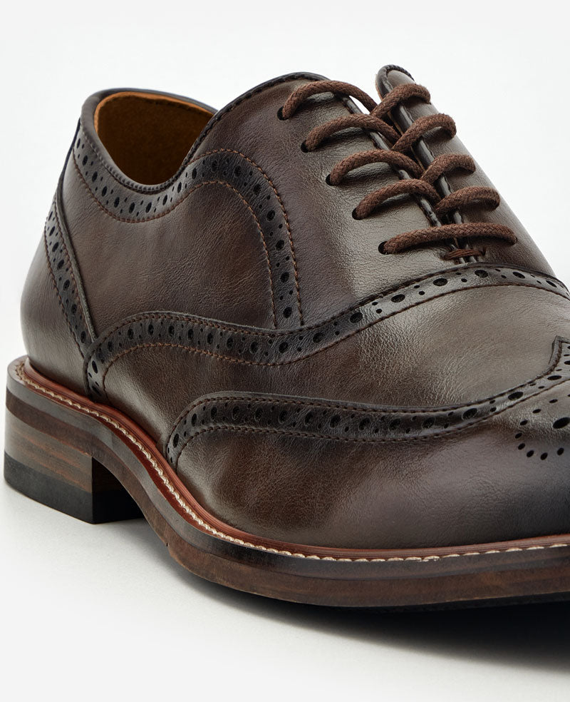 Kenneth Cole Reaction Shoes REACTION Lance Wingtip Brogue Oxford scarpe Dark Brown