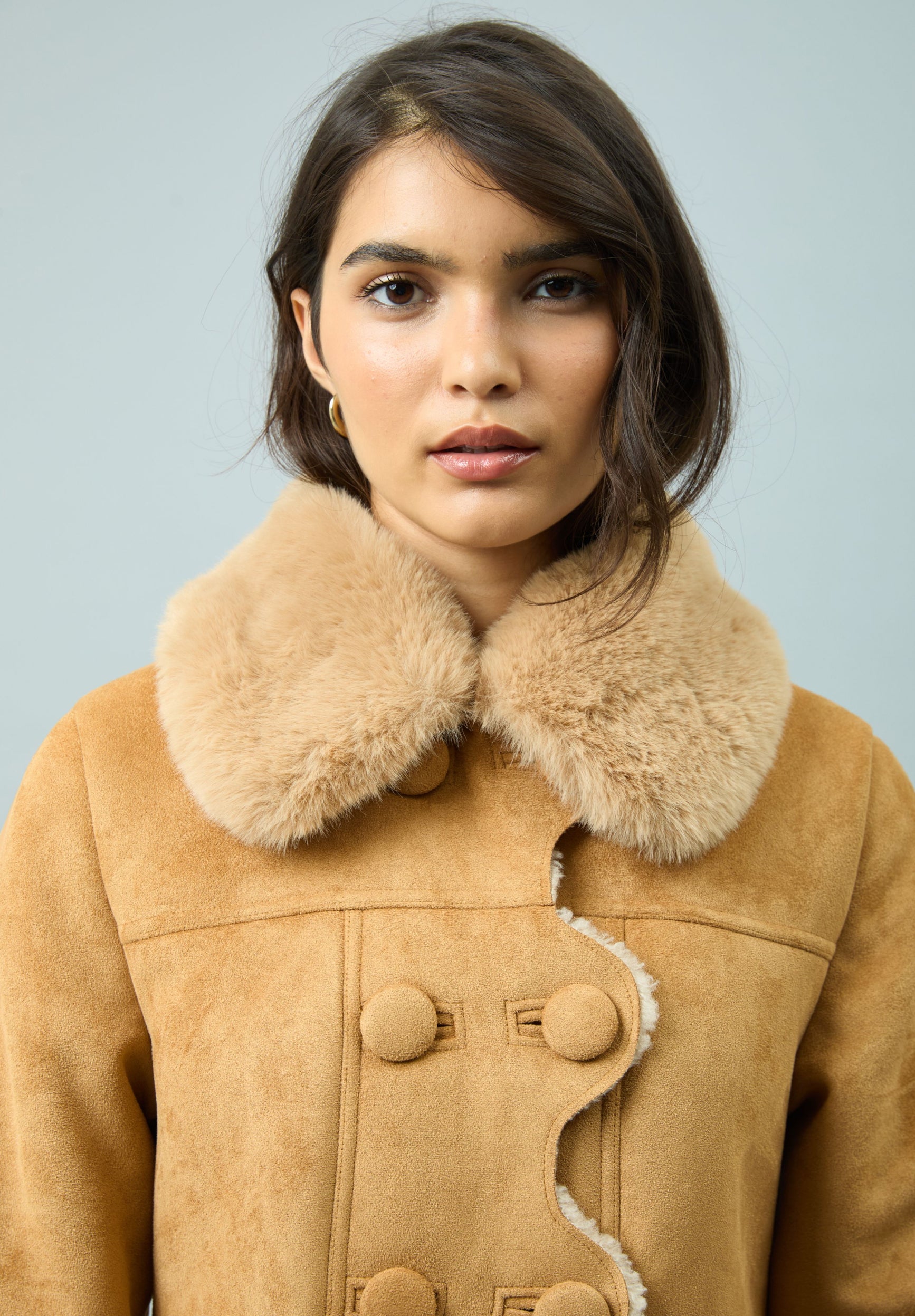 House Of Sunny Women's Jackets Dolly Honey Suede Shearling Coat cappotto