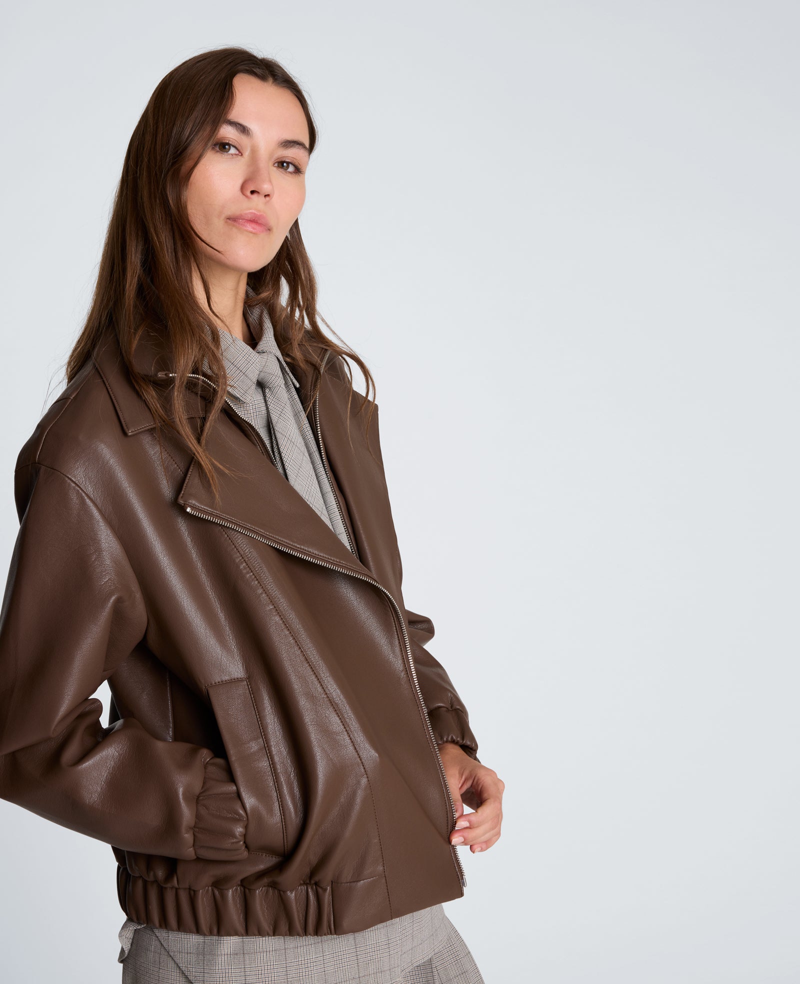 Kenneth Cole Reaction Clothing Asymmetrical Zip Faux Leather Jacket giacca ecopelle caffè