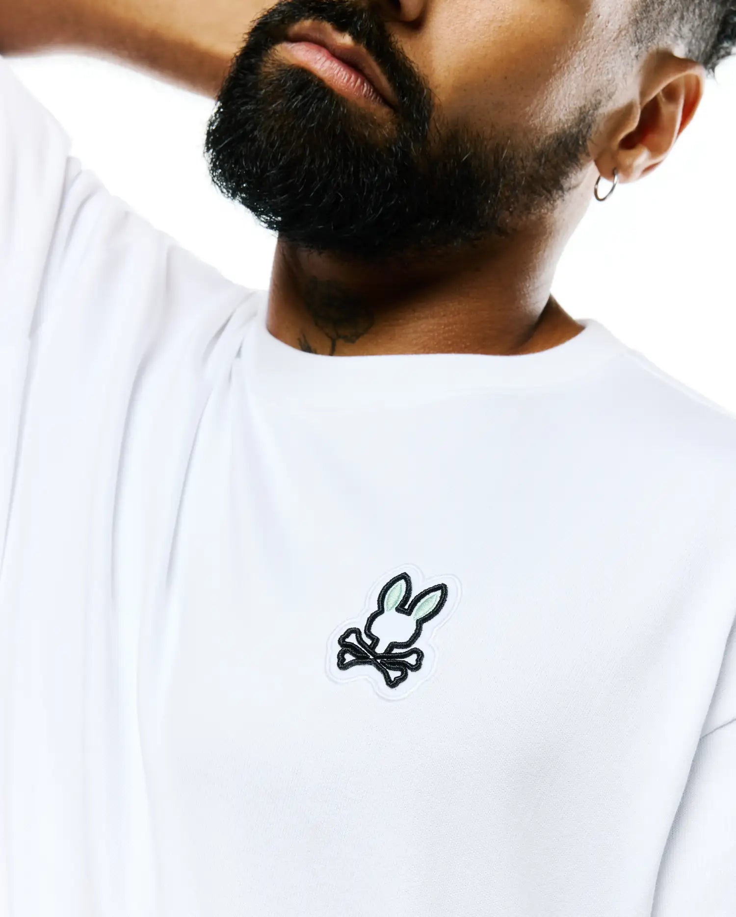 Psycho Bunny Men's Tees Jaydon Pima Cotton Oversized-Fit Tee maglietta bianca in cotone Pima