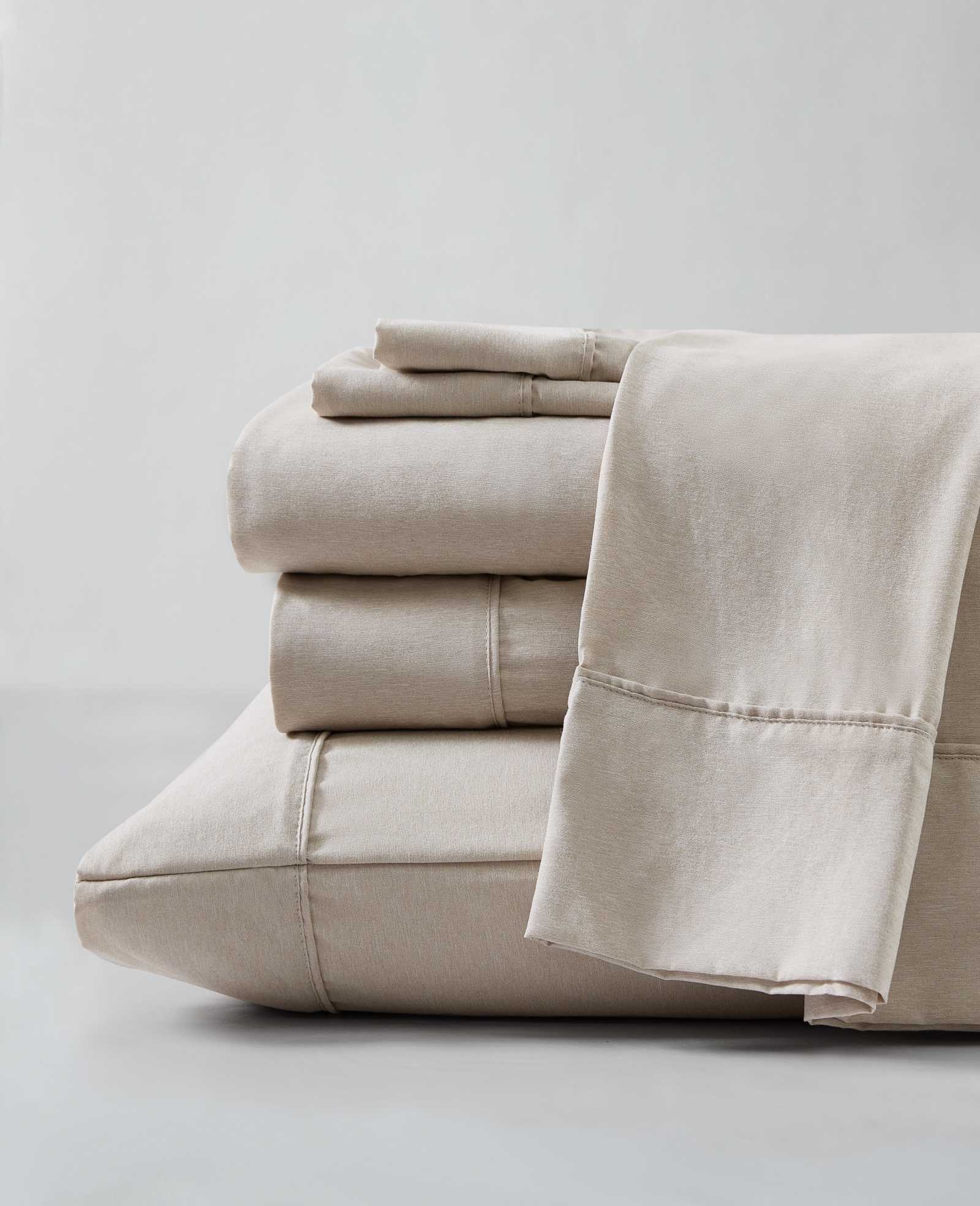 Kenneth Cole Reaction Solid Cationic Sheet Set lenzuola beige matrimoniali
