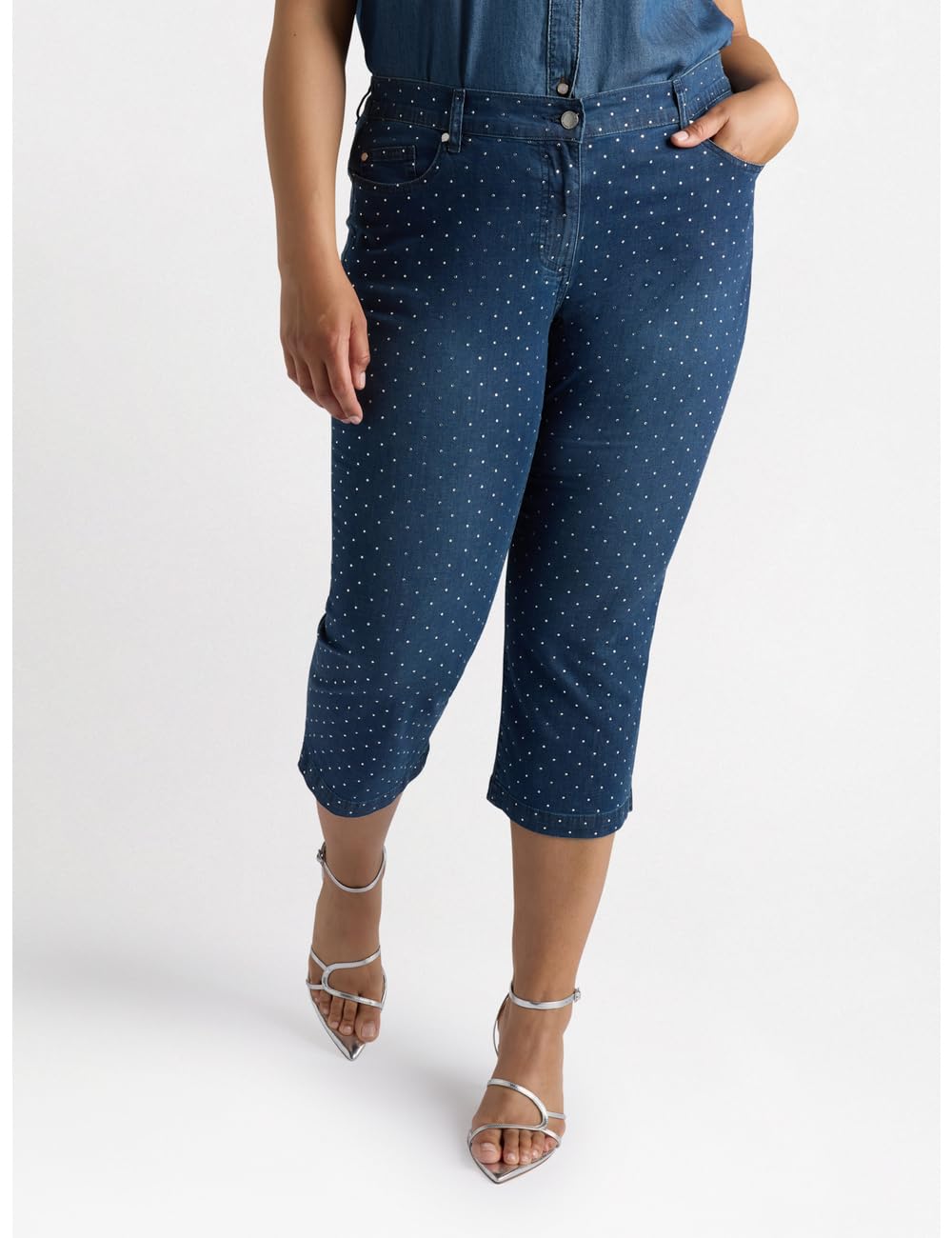 Fiorella Rubino Jeans Jeans Cropped con Piccole Borchie Curvy Size 52 Plus elasticizzati