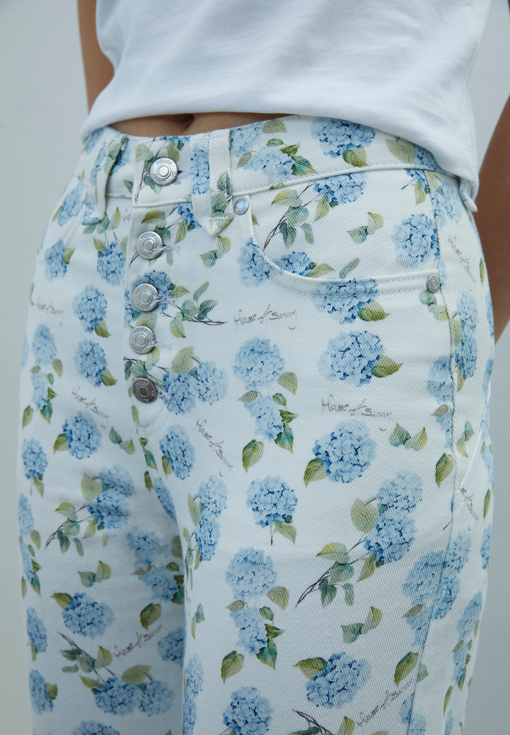 House Of Sunny Women's Denim Hydrangea Jessie Jeans jeans dritti taglie UK 6-18 stampa botanica