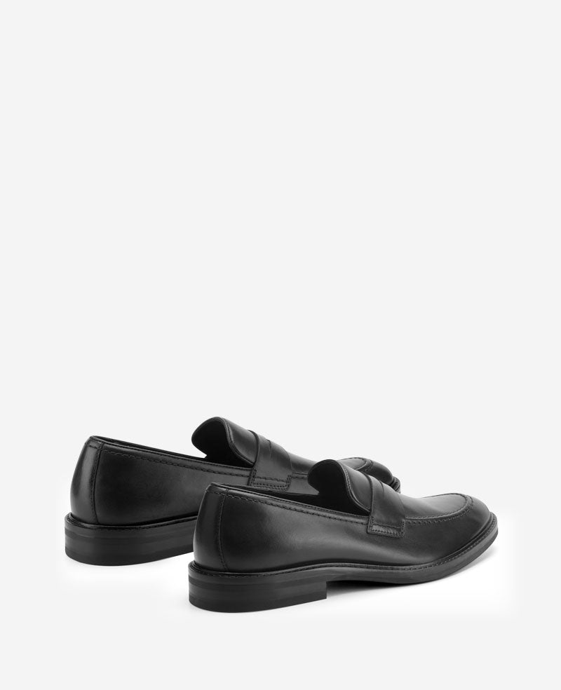 Kenneth Cole Reaction Shoes Ofrey Penny Loafer mocassino nero