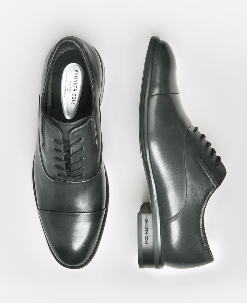 Kenneth Cole Shoes Tully Cap Toe Oxford stringate uomo grigie in pelle
