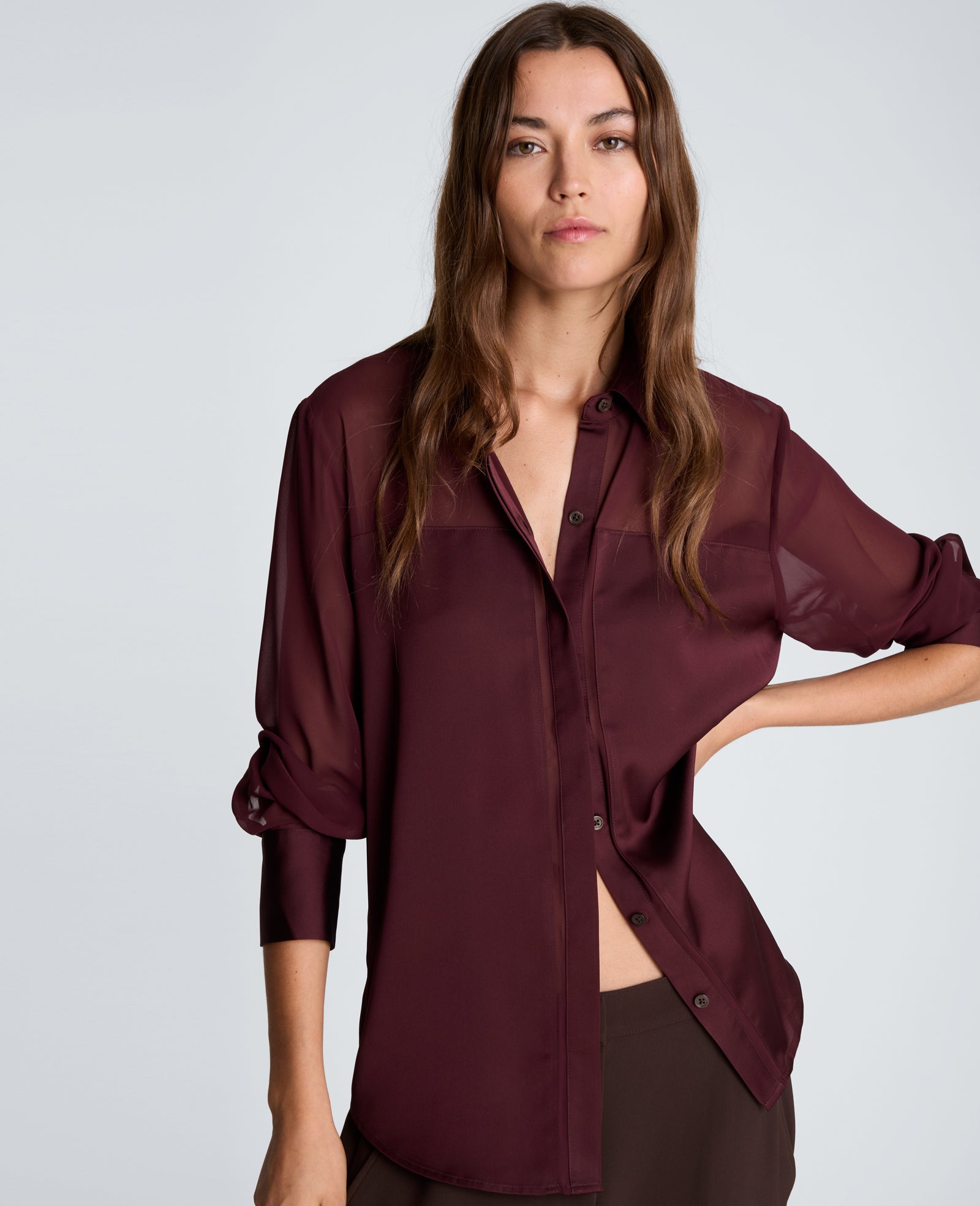 Kenneth Cole Reaction Clothing Long Sleeve Button Front Shirt camicia donna Sugar Beet maniche trasparenti