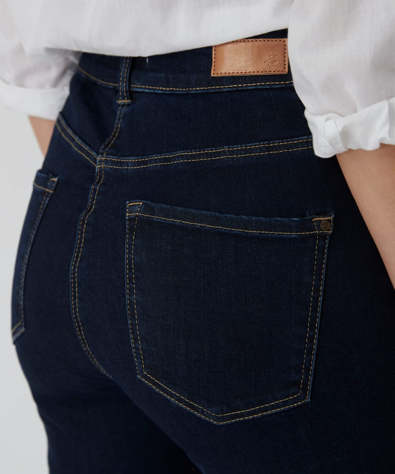 Damart Prêt-à-porter Slim Vita Alta da donna jeans aderenti blu denim scuro 52