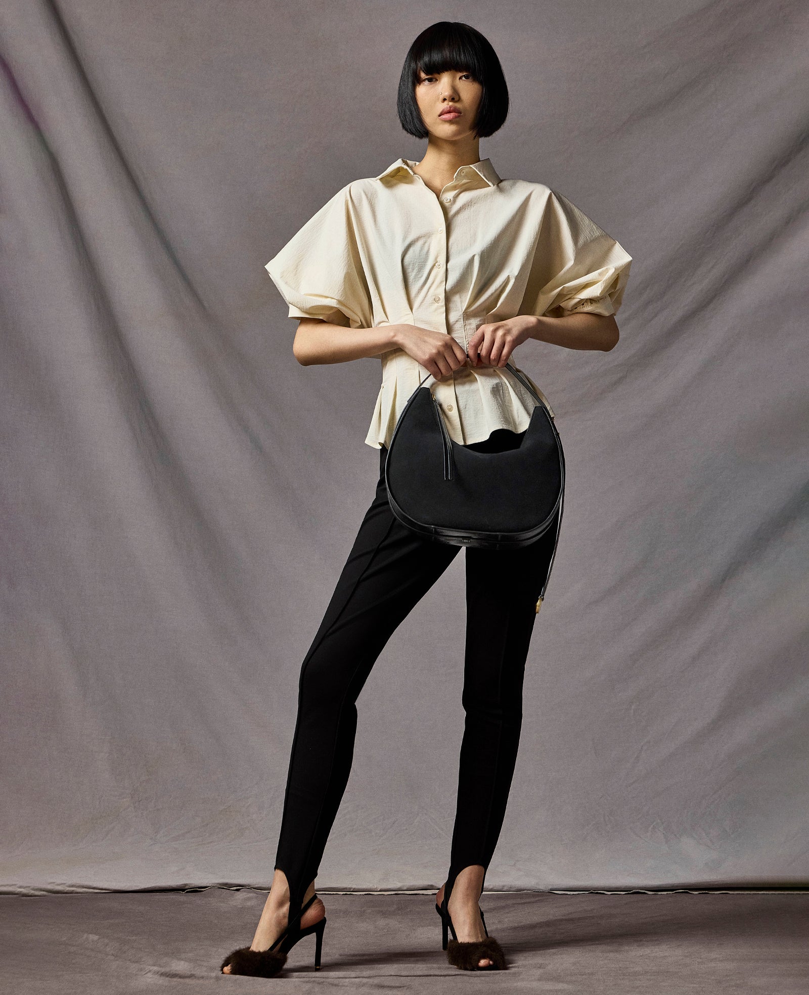 Kenneth Cole Reaction Clothing Pull On Stirrup Pintucked Legging leggings neri con staffa