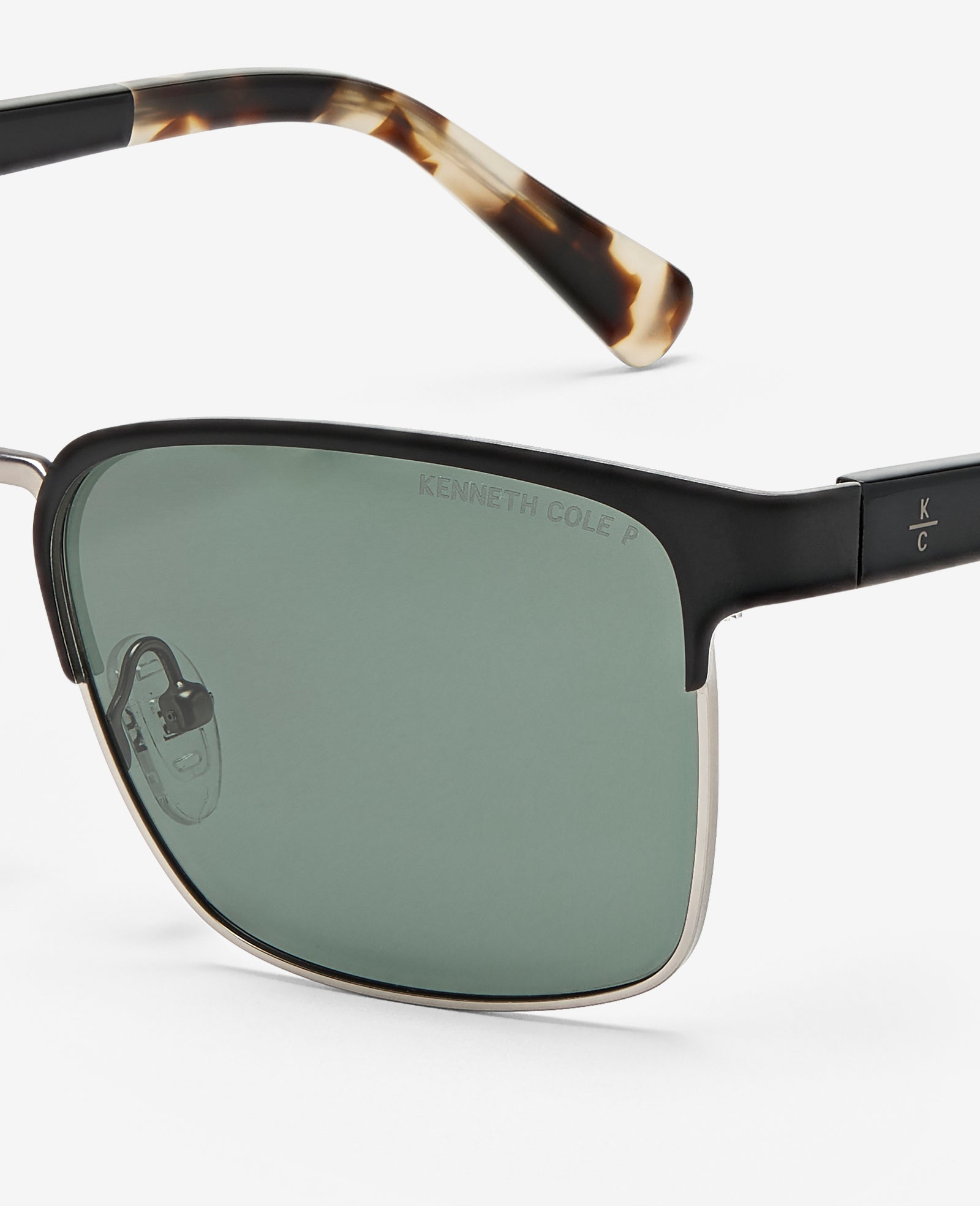 Kenneth Cole Reaction Square Metal Sunglasses occhiali da sole neri polarizzati