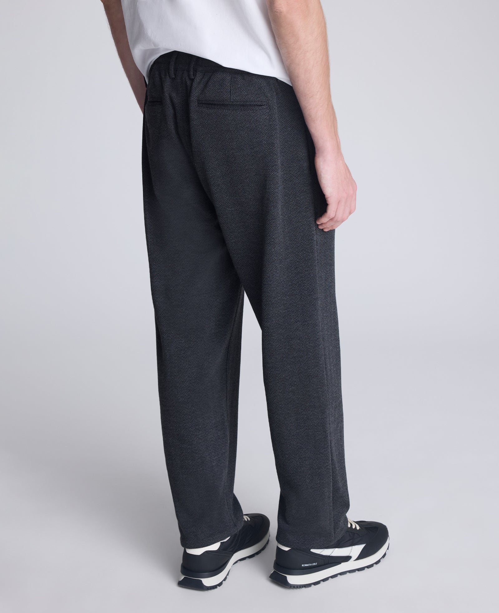 Kenneth Cole Reaction Clothing Relaxed Cropped Slacks pantaloni grigio stretch