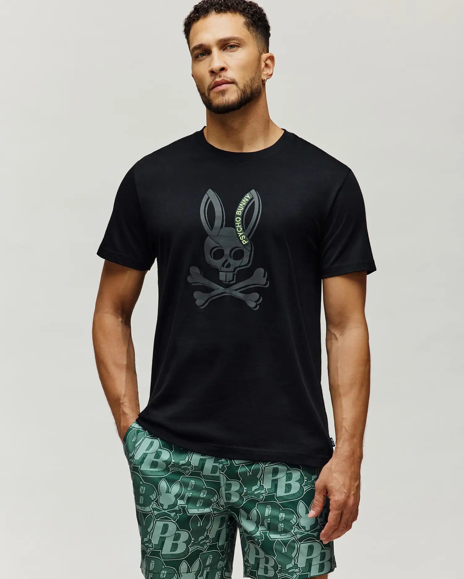 Psycho Bunny Men's Tees Serge Embroidered Bunny Graphic Tee t-shirt 001 Black in cotone Pima